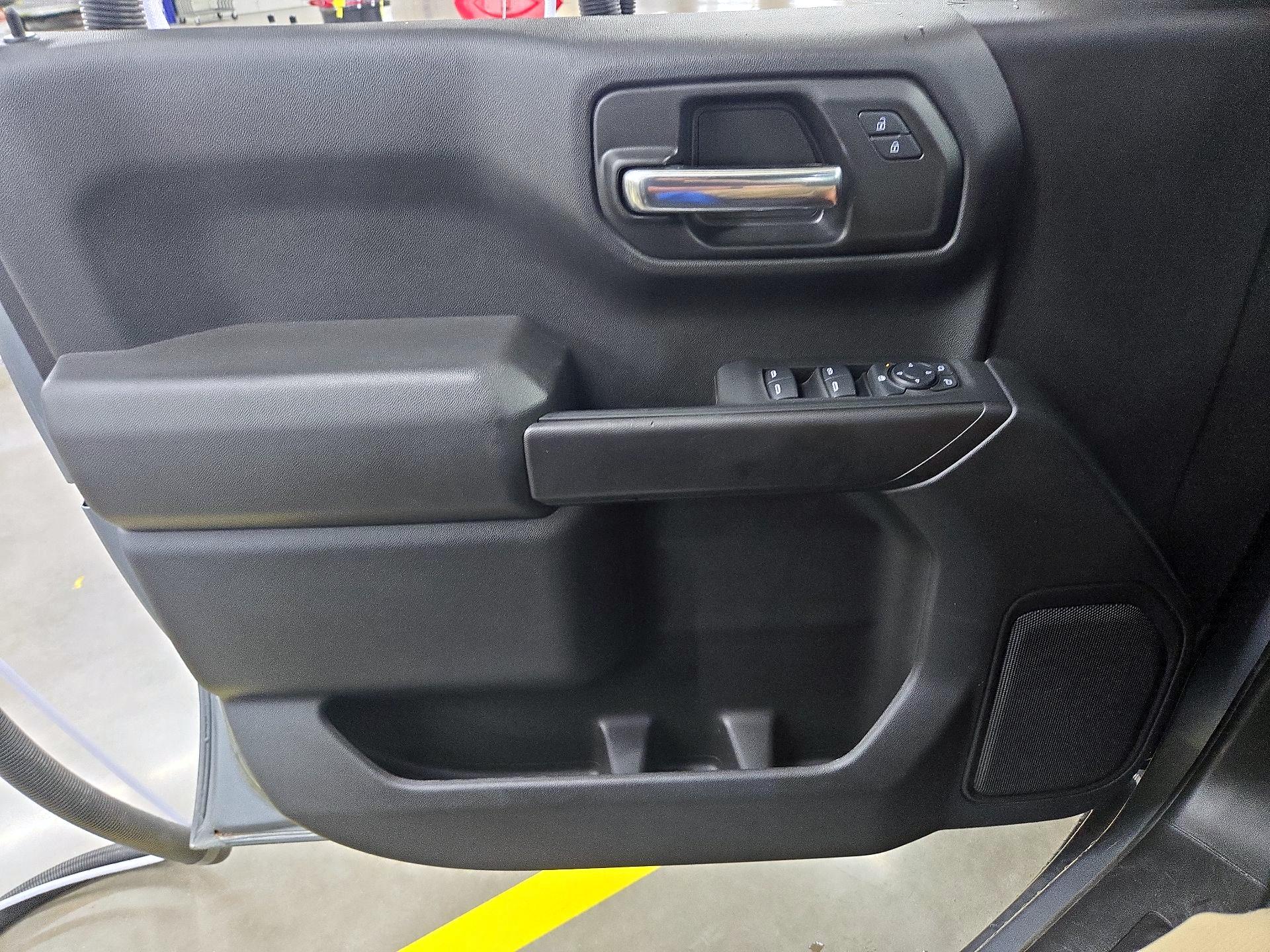 Thumbnail: 2024 Chevrolet Silverado 1500 - 12