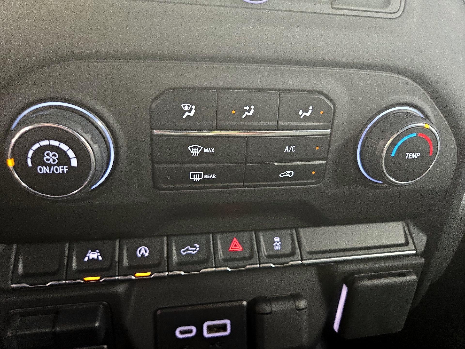 Thumbnail: 2024 Chevrolet Silverado 1500 - 15