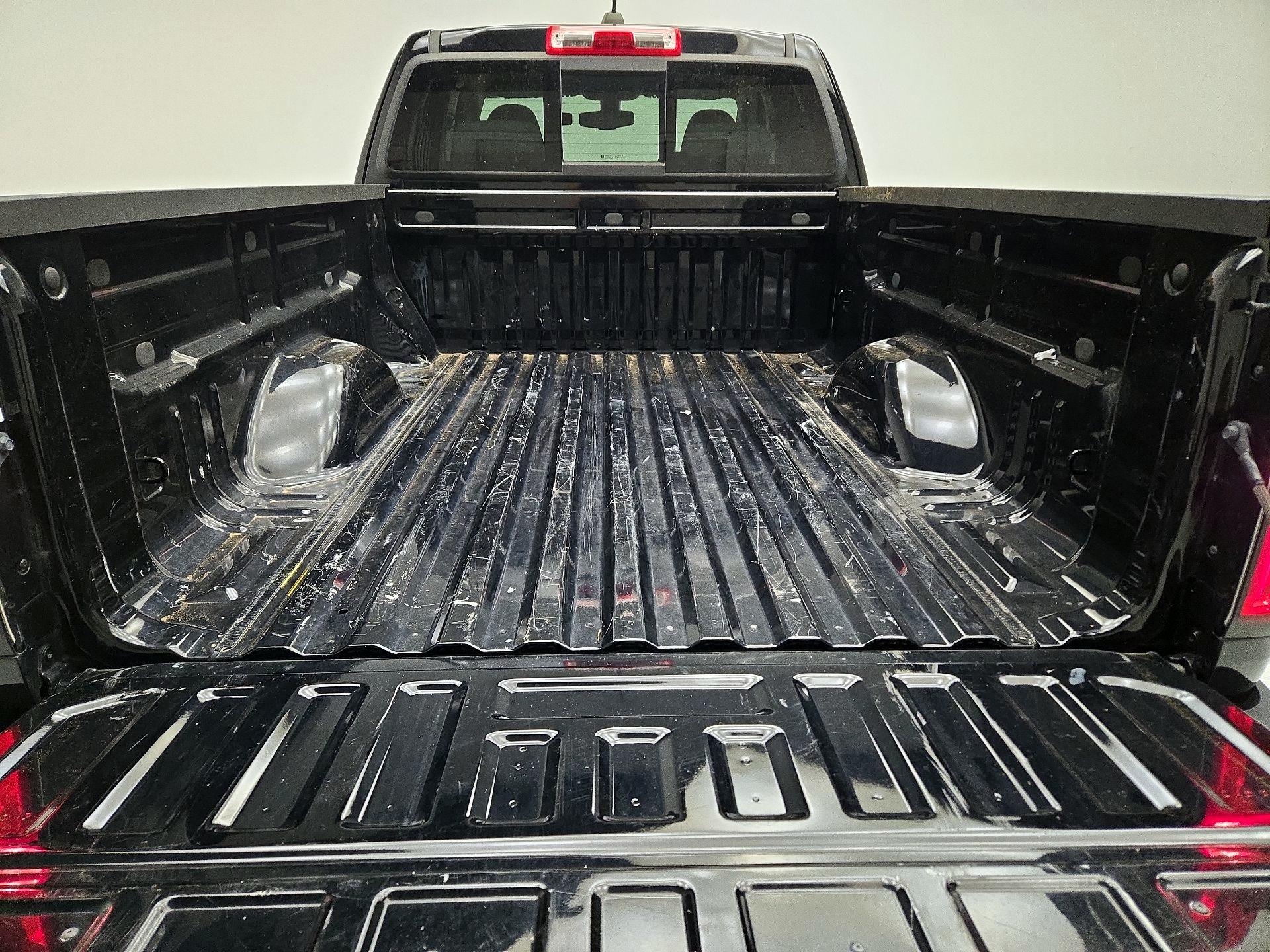 Thumbnail: 2020 Chevrolet Colorado - 20