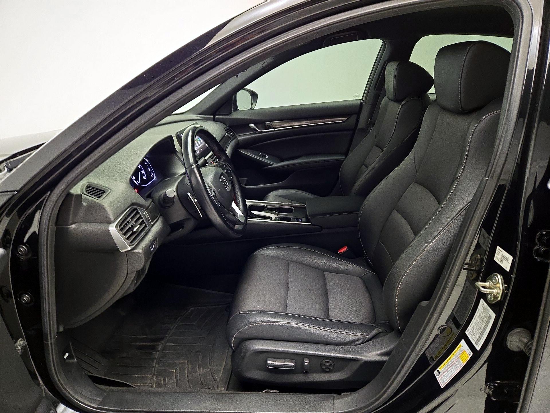 Thumbnail: 2019 Honda Accord - 11