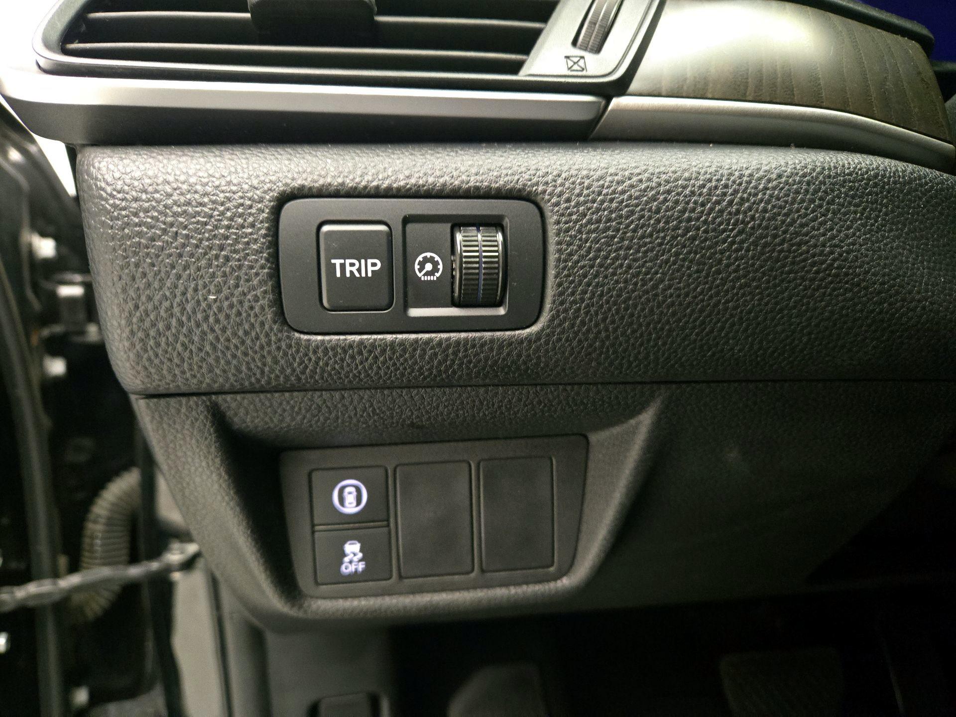 Thumbnail: 2019 Honda Accord - 13