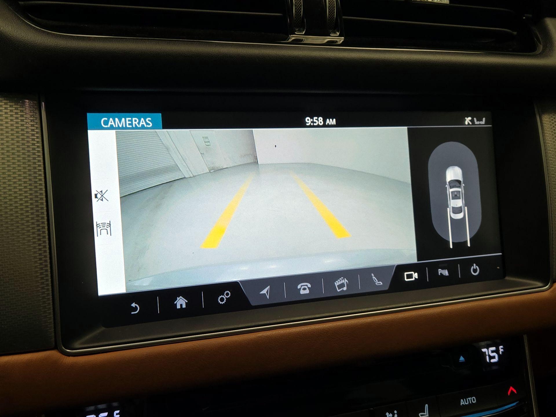 Thumbnail: 2018 Jaguar XF - 15