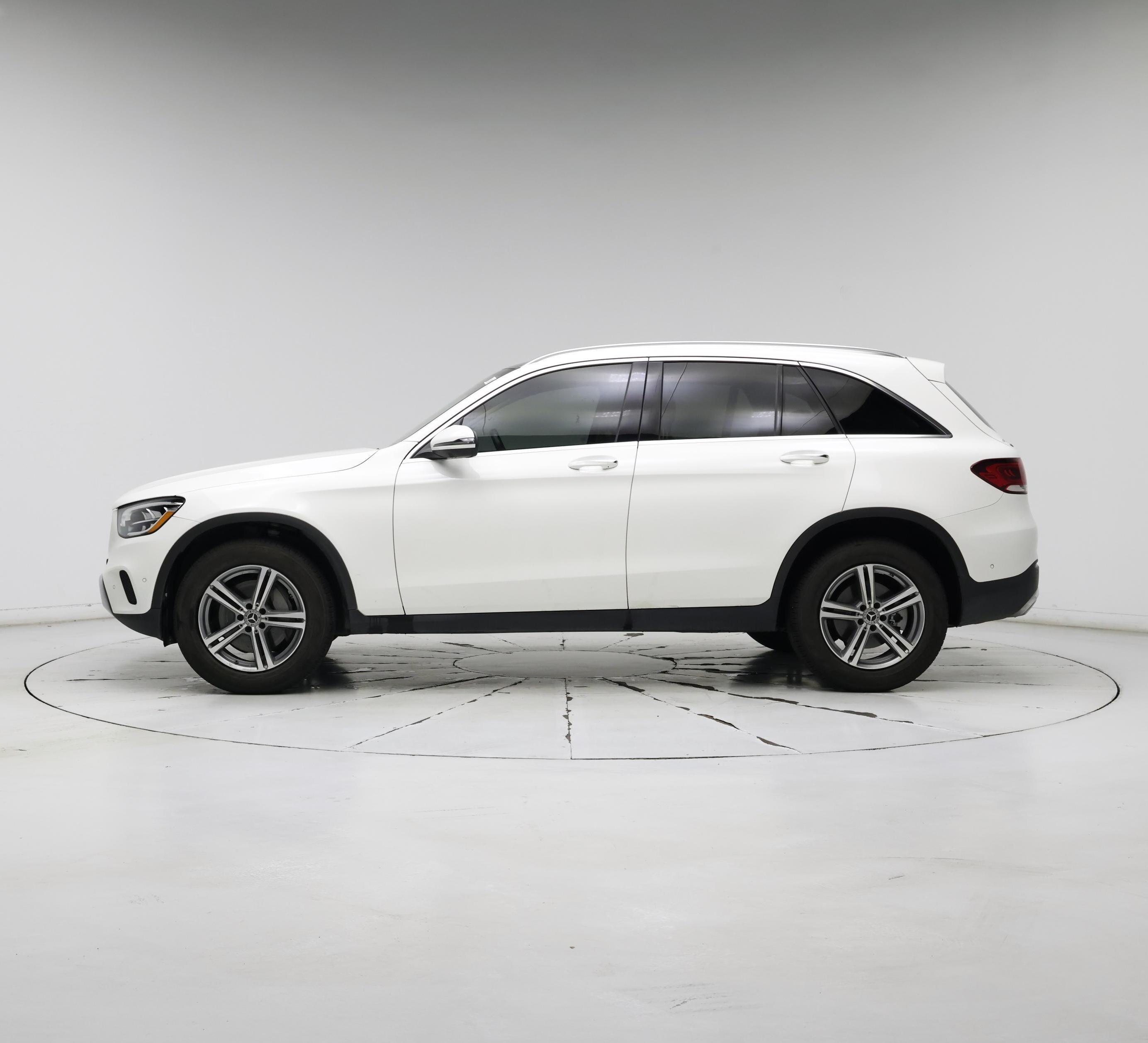 Thumbnail: 2022 Mercedes-Benz GLC - 3