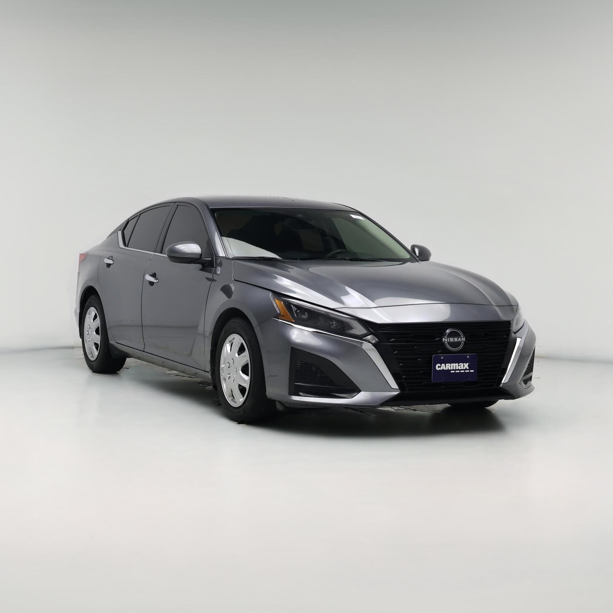 Thumbnail: 2023 Nissan Altima - 1