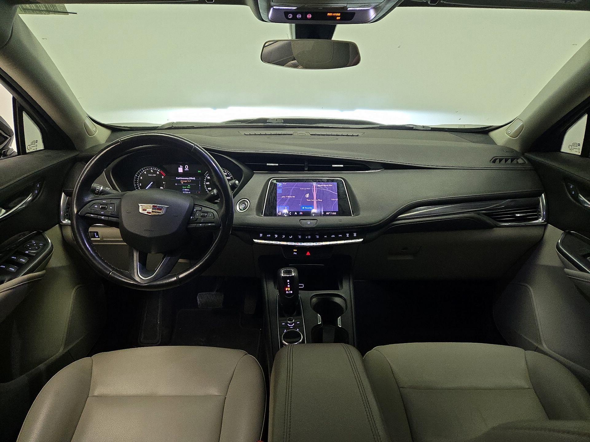 Thumbnail: 2019 Cadillac XT4 - 9