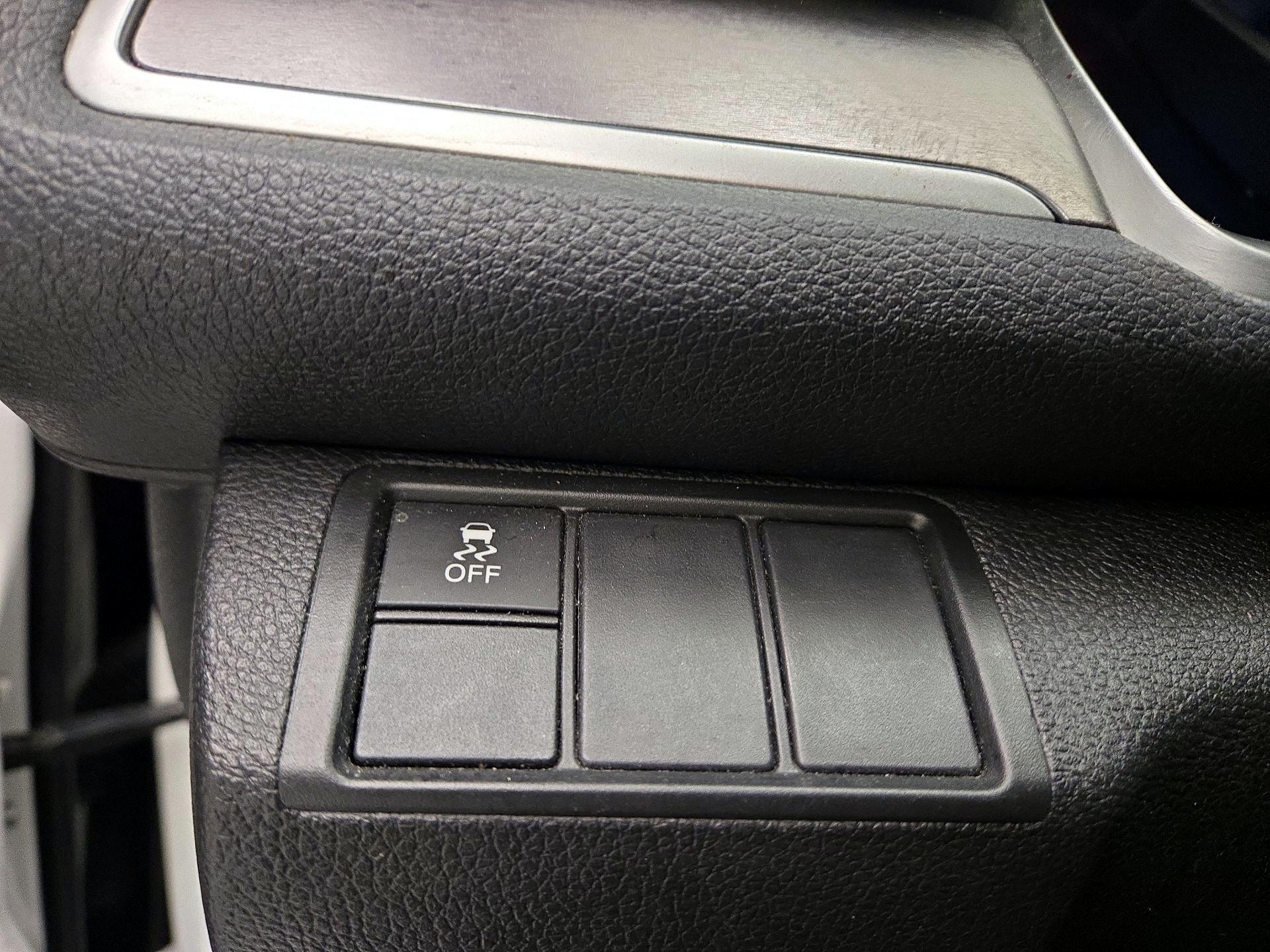 Thumbnail: 2016 Honda Civic - 13