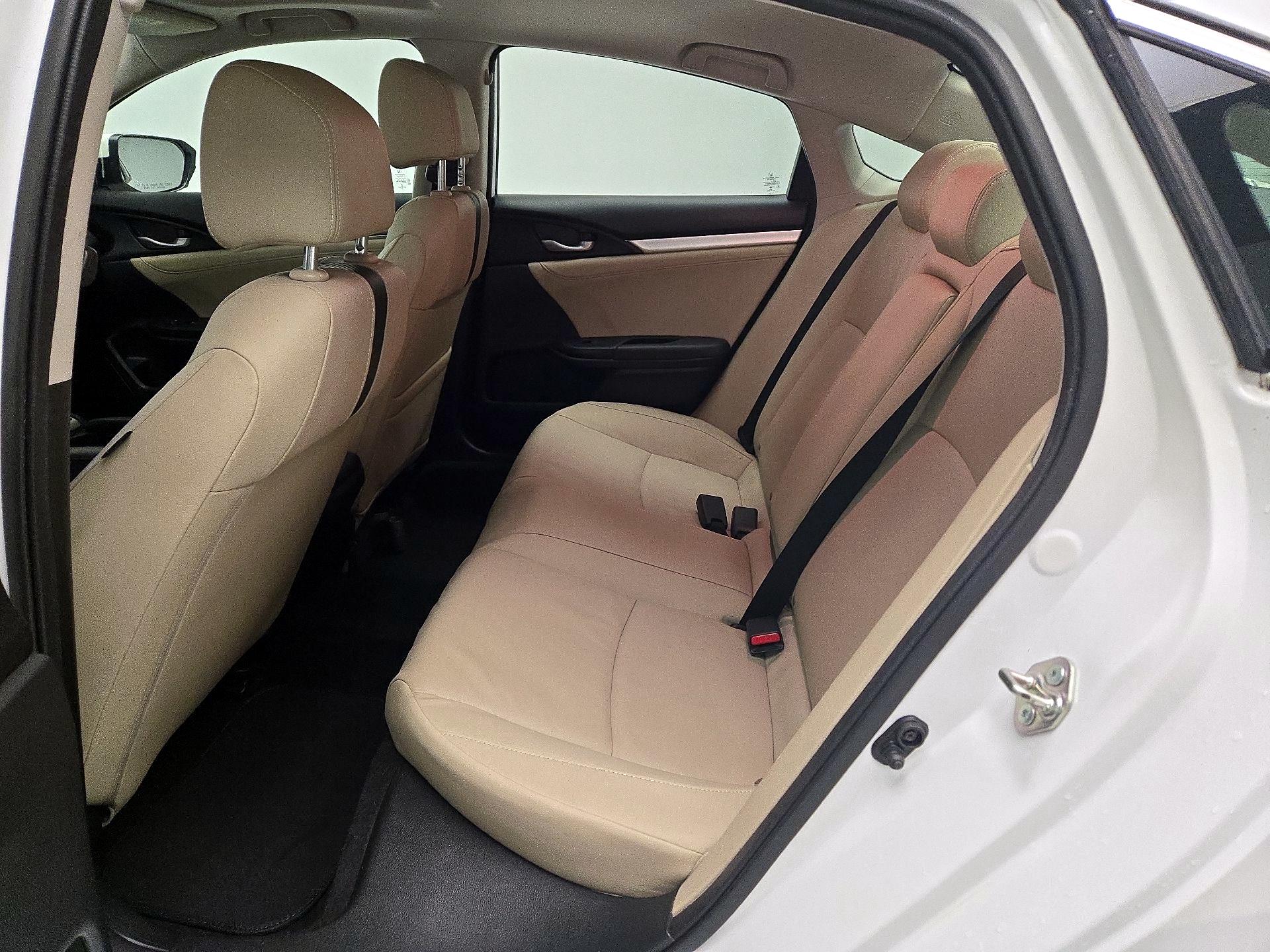 Thumbnail: 2016 Honda Civic - 20