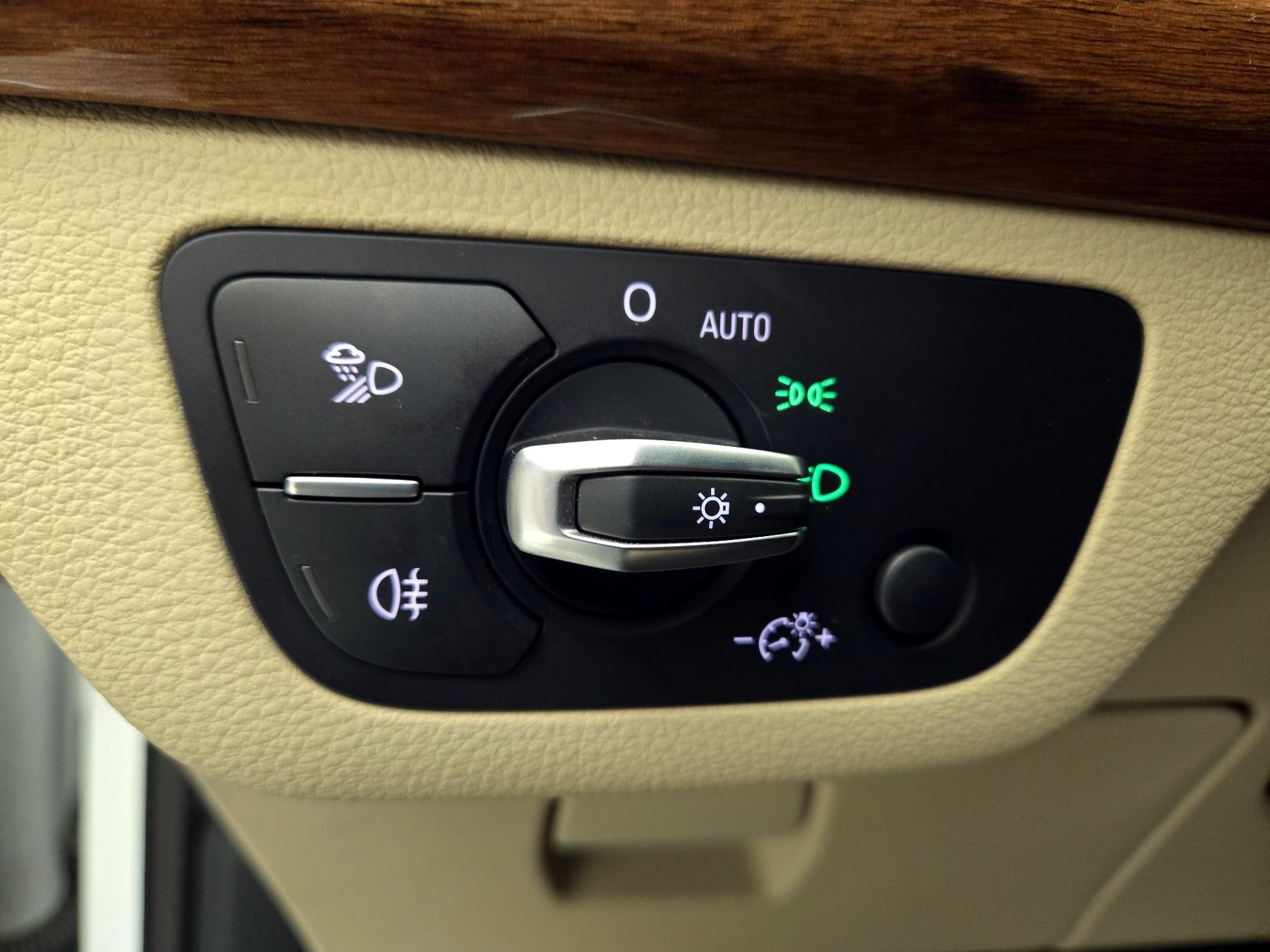 Thumbnail: 2023 Audi Q5 - 13