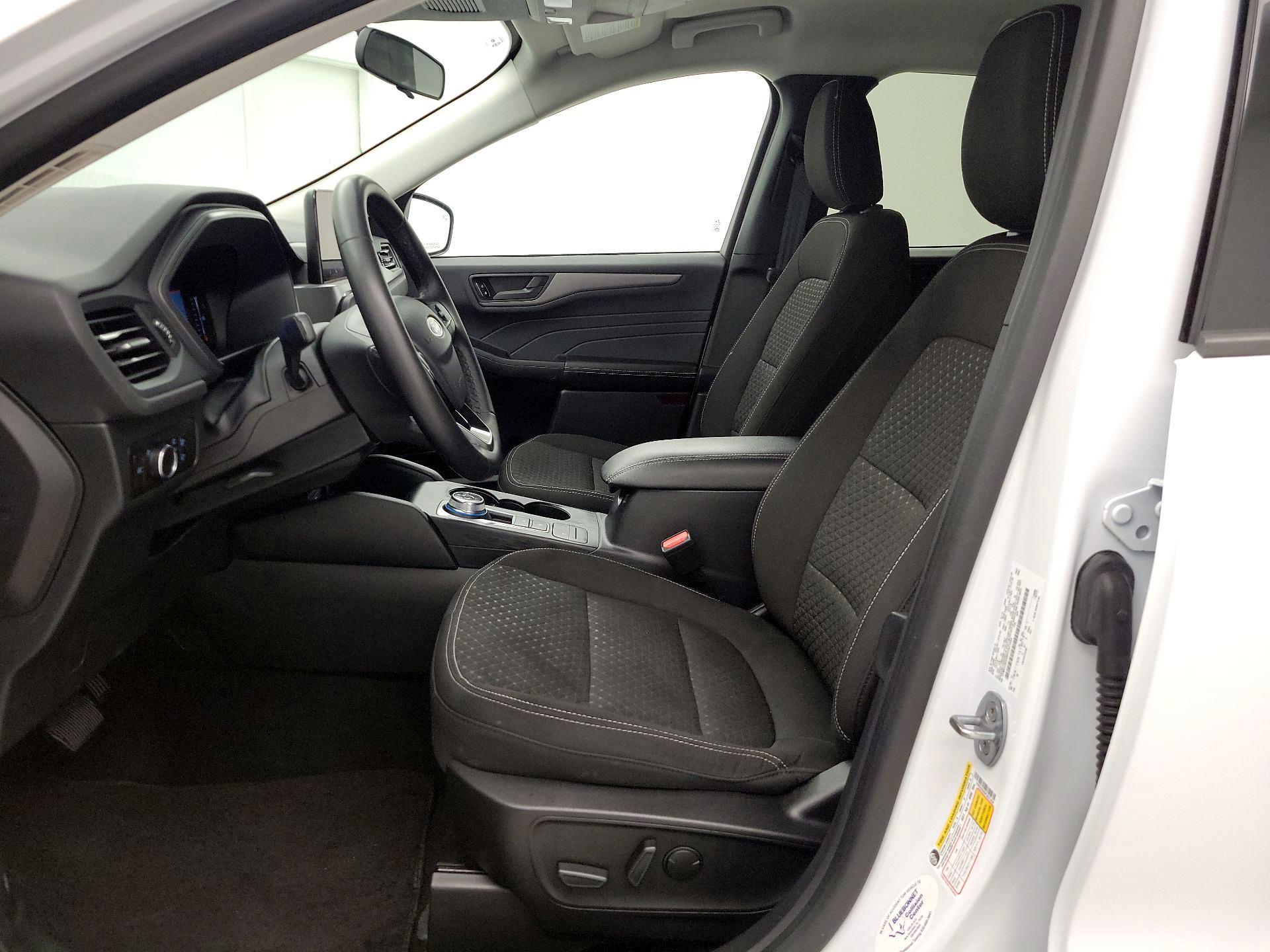 Thumbnail: 2023 Ford Escape - 11