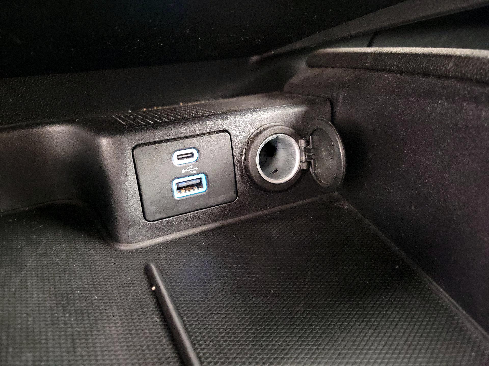 Thumbnail: 2023 Ford Escape - 18