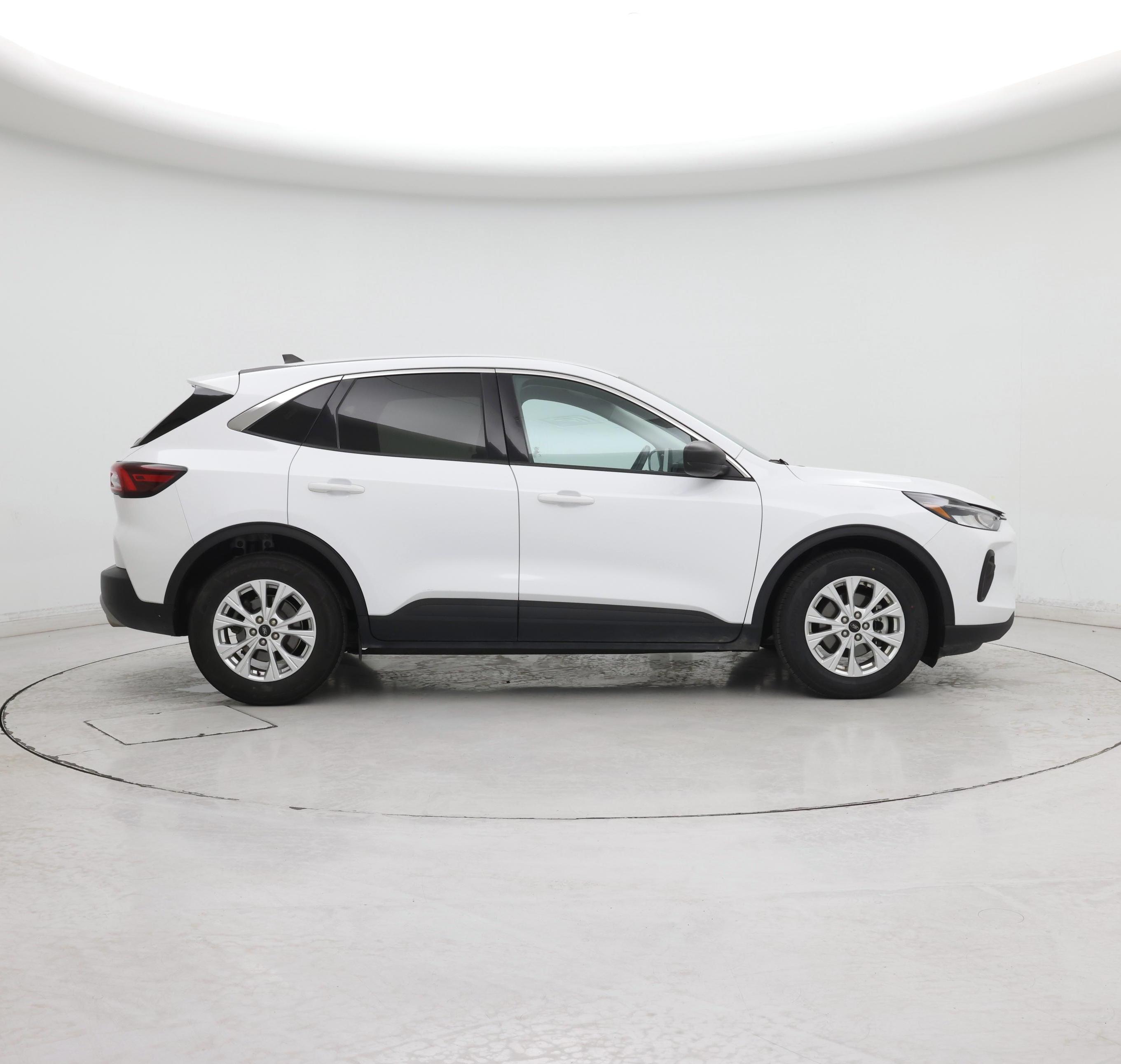 Thumbnail: 2023 Ford Escape - 7