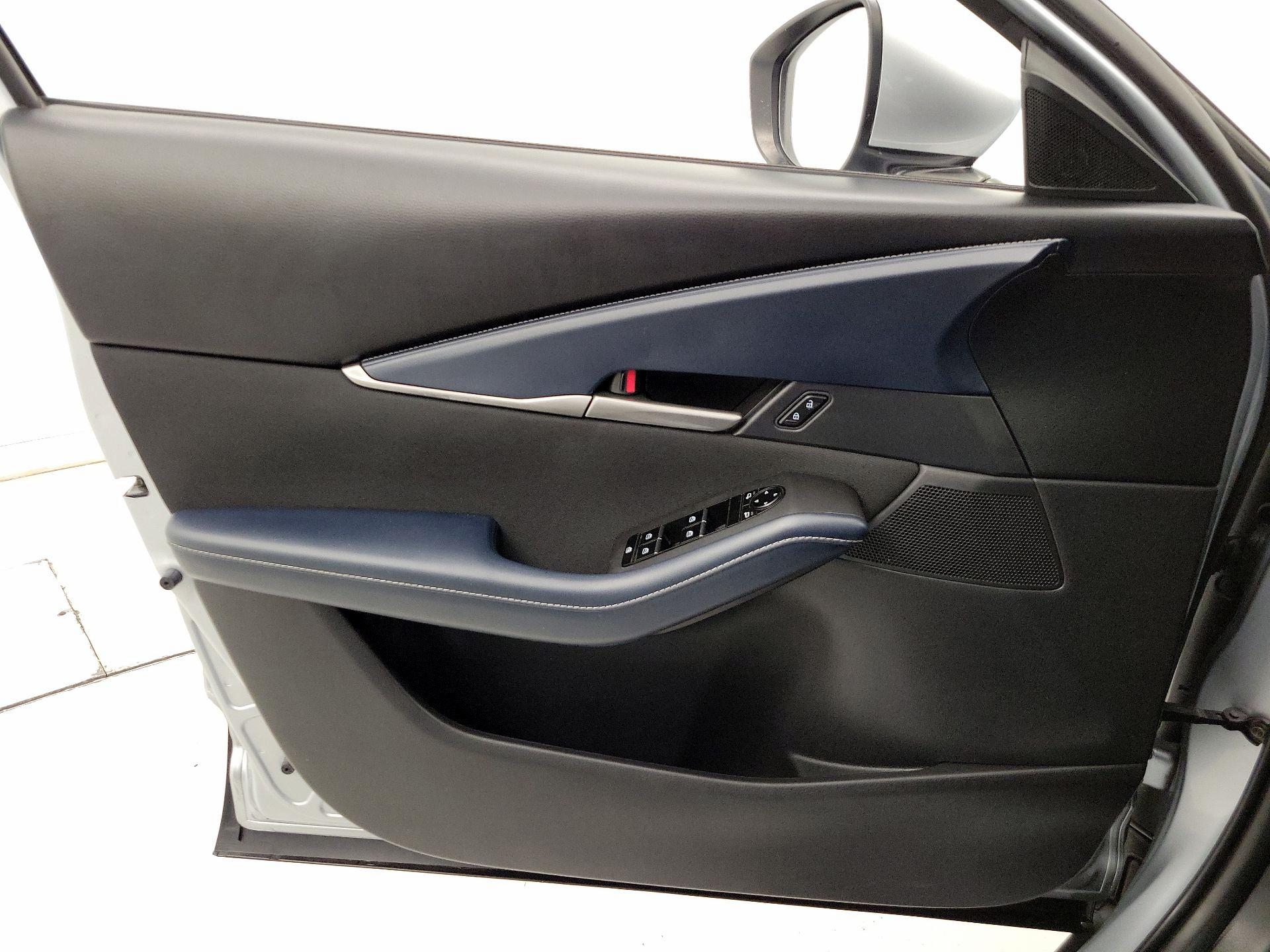 Thumbnail: 2020 Mazda CX-30 - 12