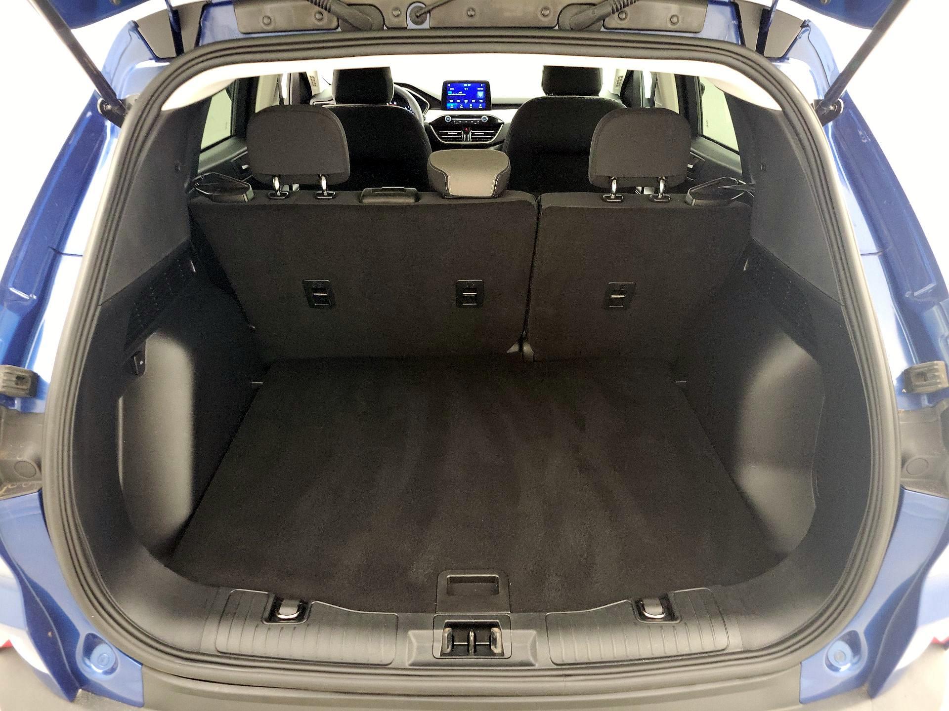 Thumbnail: 2022 Ford Escape - 20