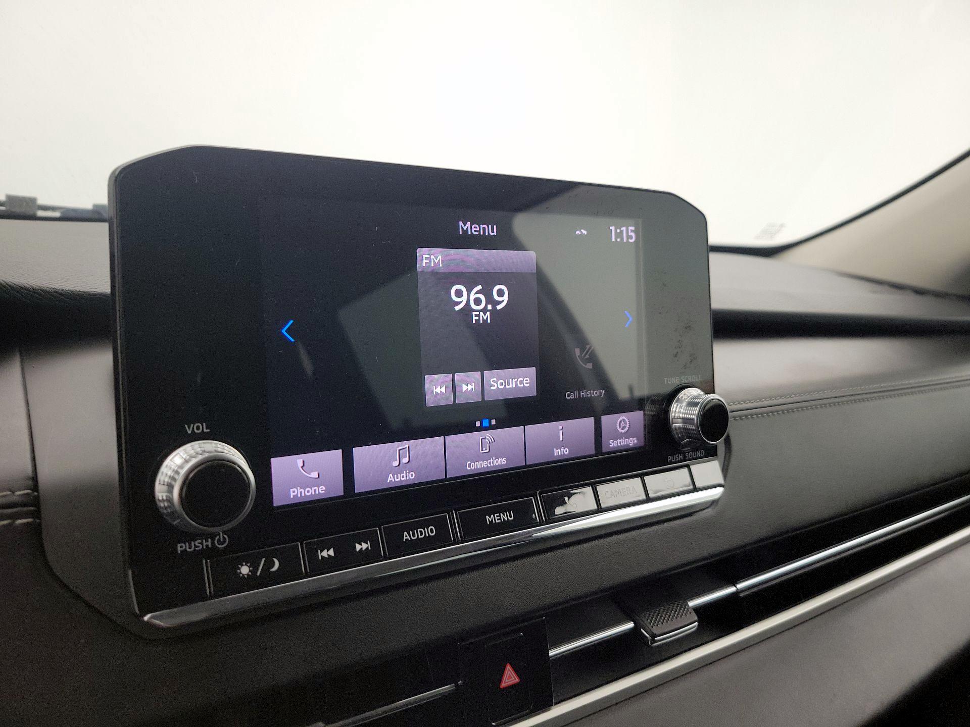 Thumbnail: 2022 Mitsubishi Outlander - 15