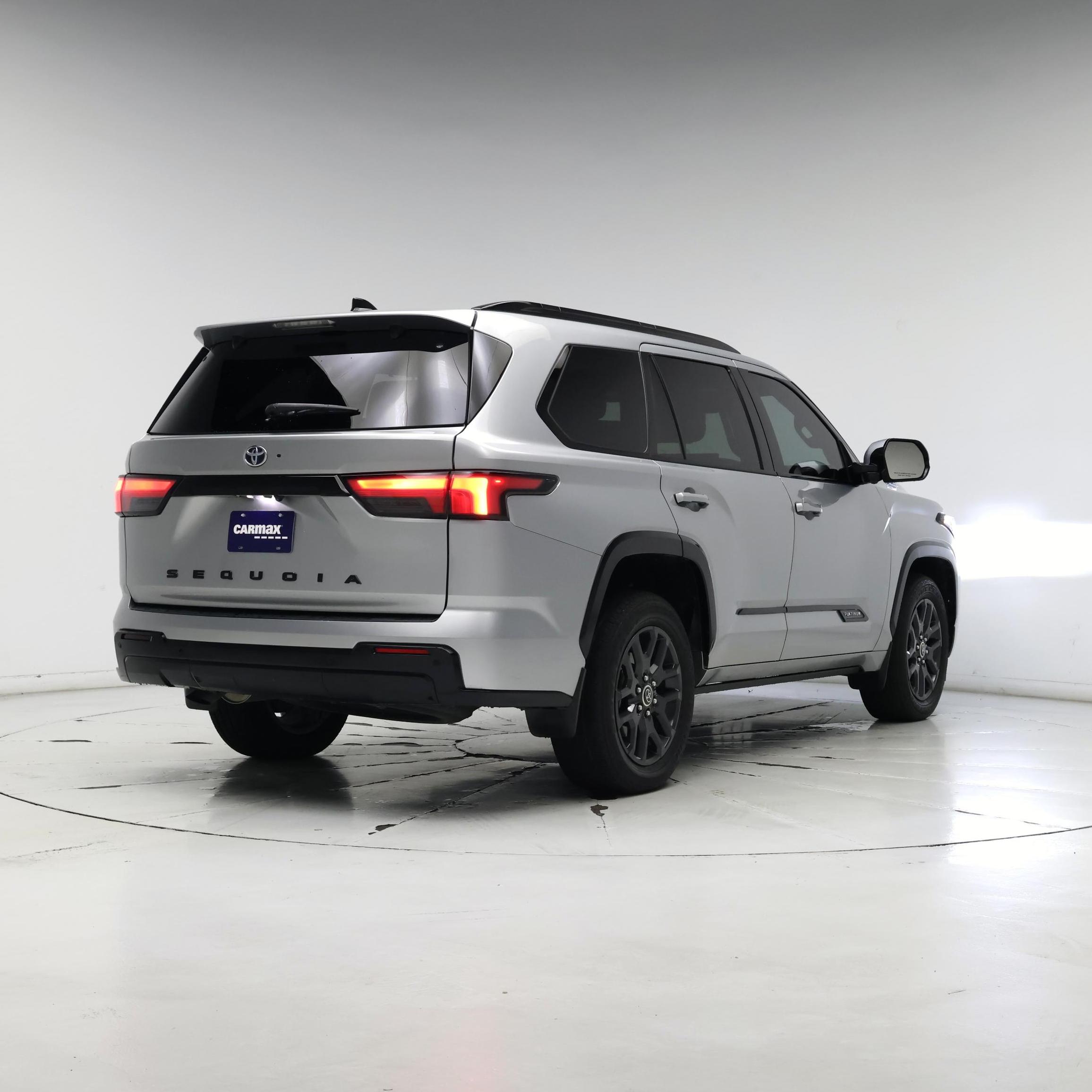 Thumbnail: 2023 Toyota Sequoia - 8