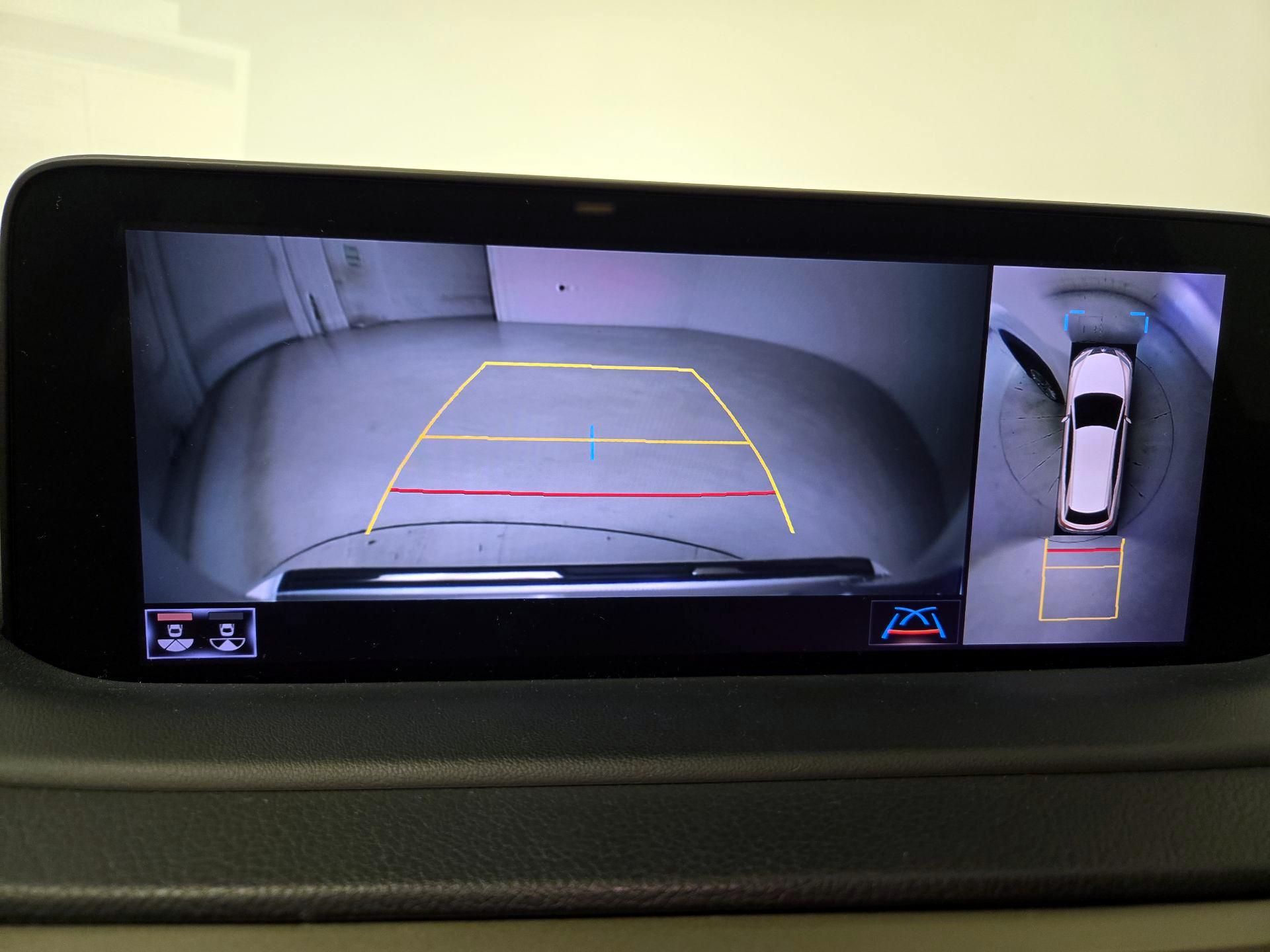 Thumbnail: 2020 Lexus RX - 15