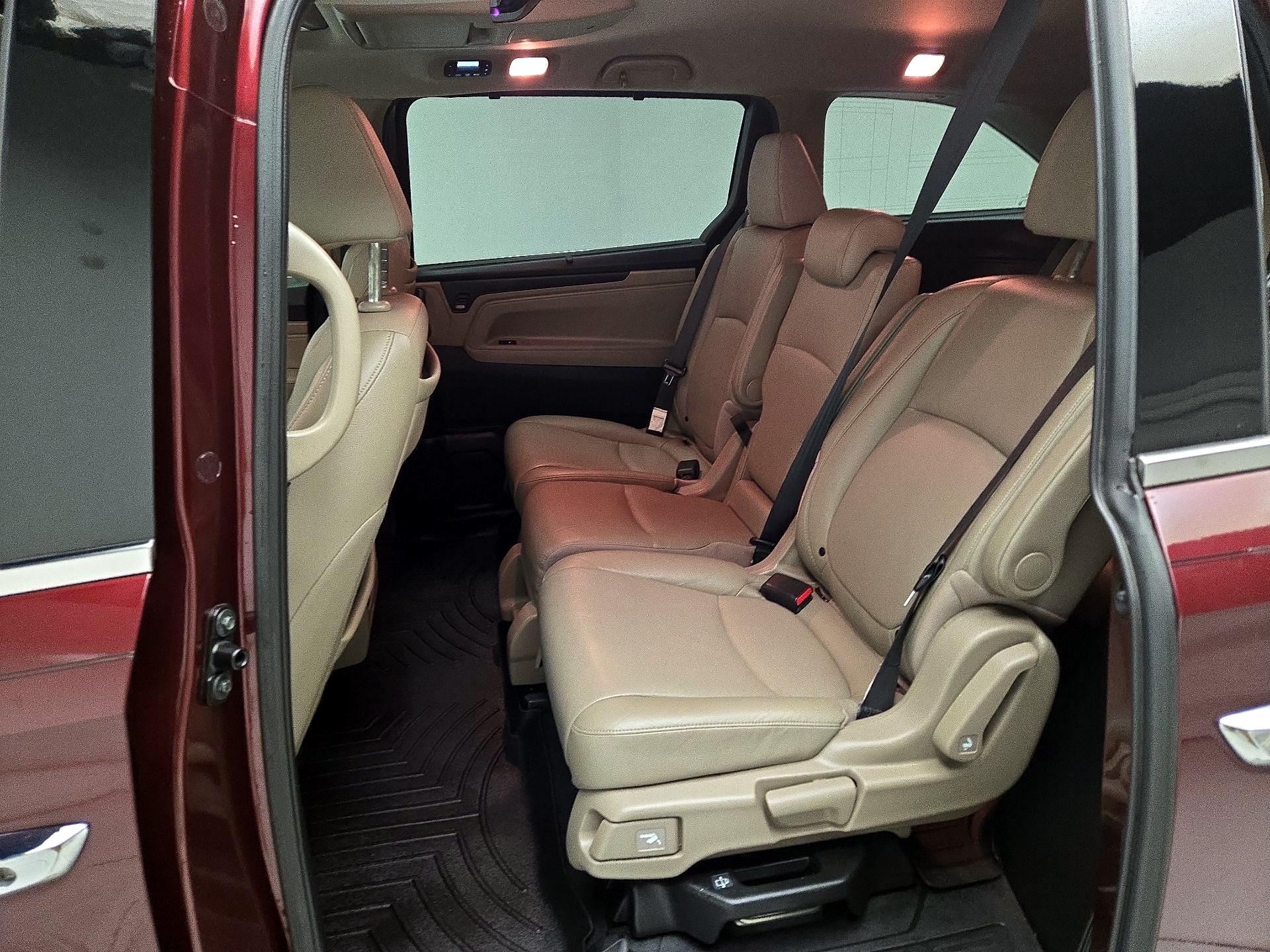 Thumbnail: 2019 Honda Odyssey - 20