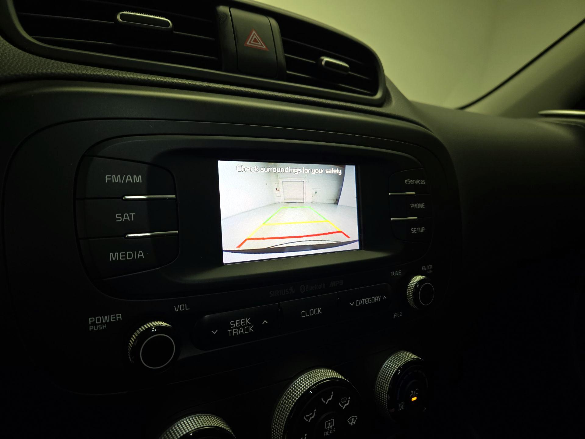 Thumbnail: 2015 Kia Soul - 13