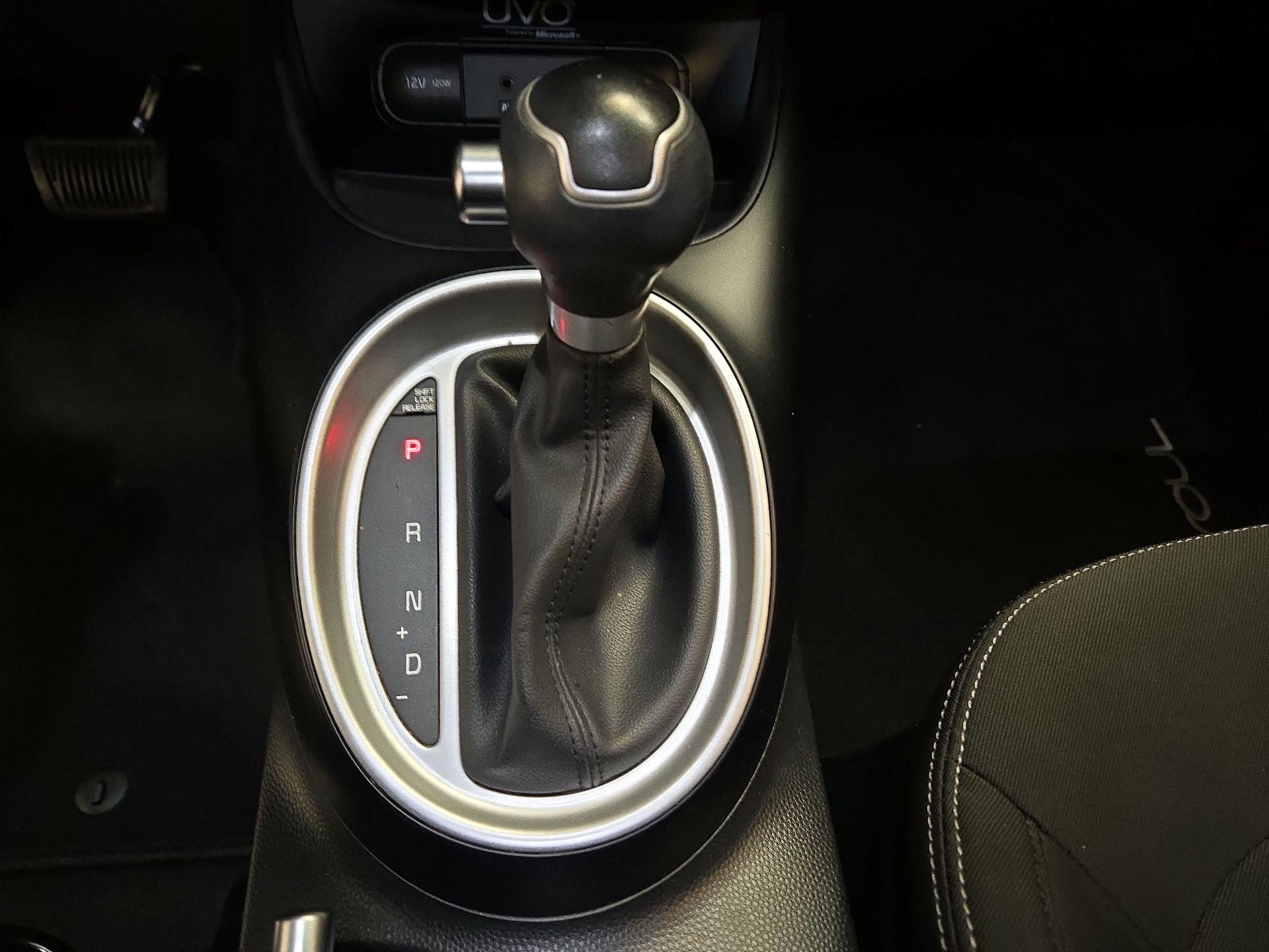 Thumbnail: 2015 Kia Soul - 16