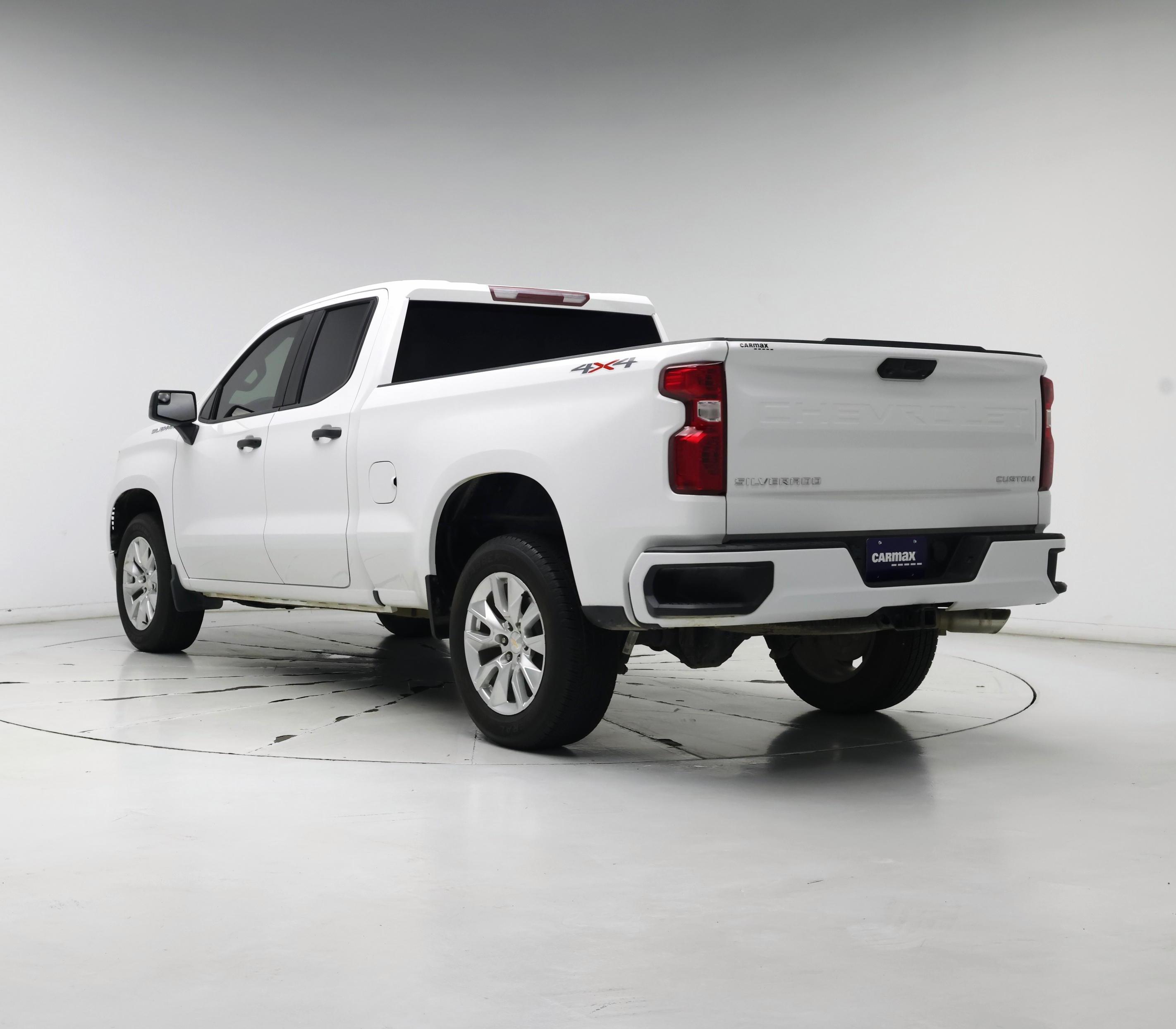 Thumbnail: 2023 Chevrolet Silverado 1500 - 2