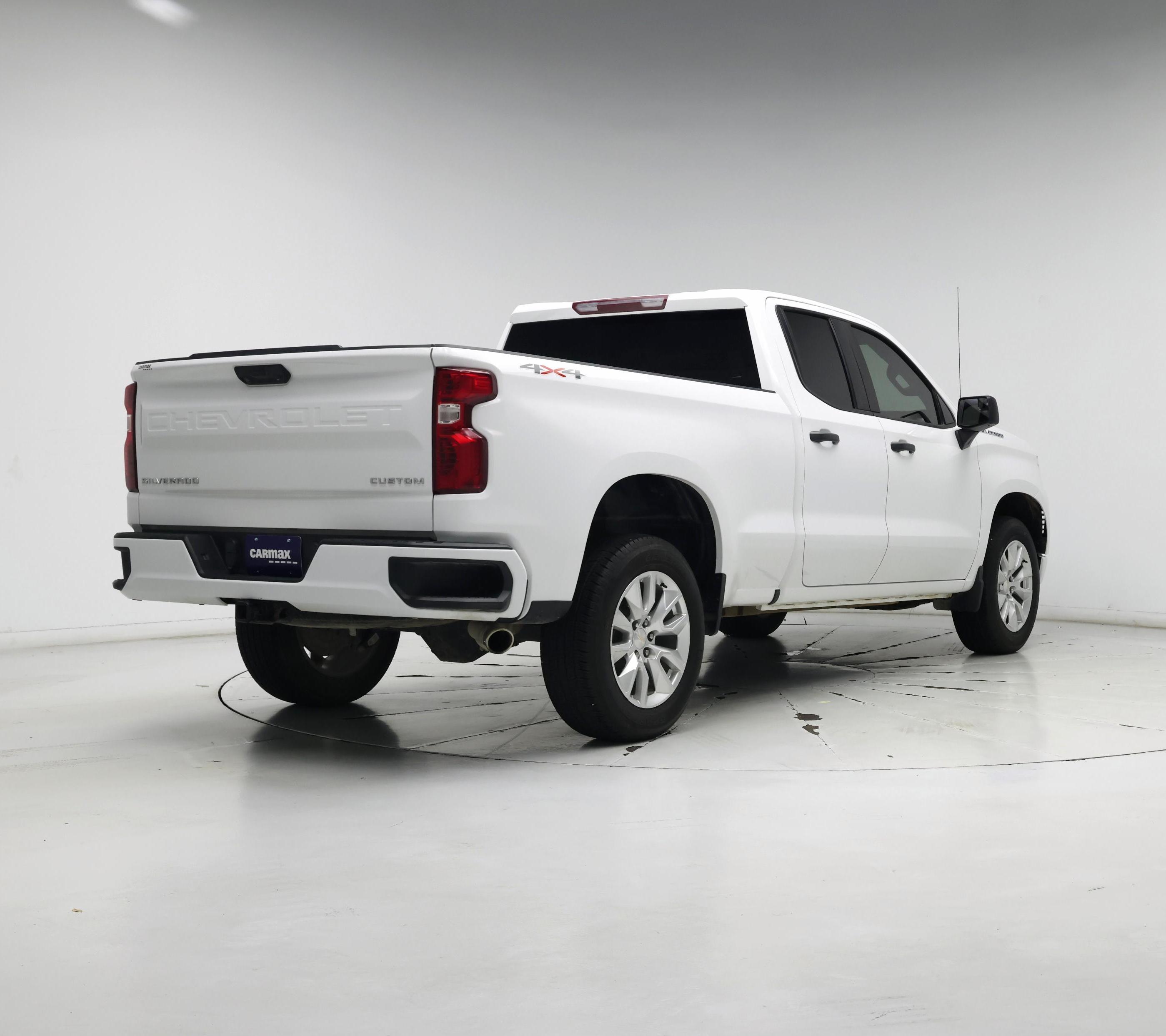 Thumbnail: 2023 Chevrolet Silverado 1500 - 8