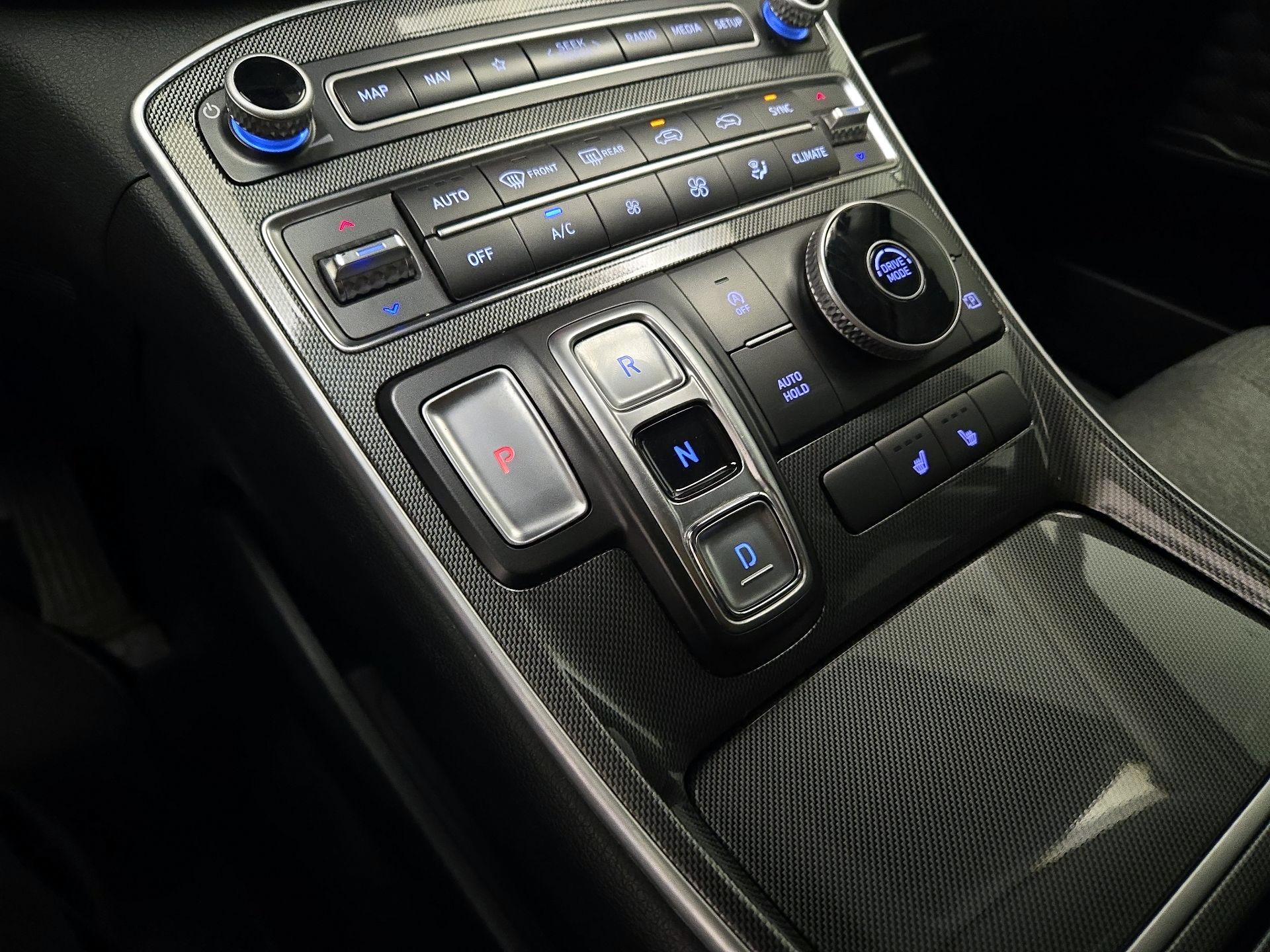 Thumbnail: 2023 Hyundai Santa Fe - 18