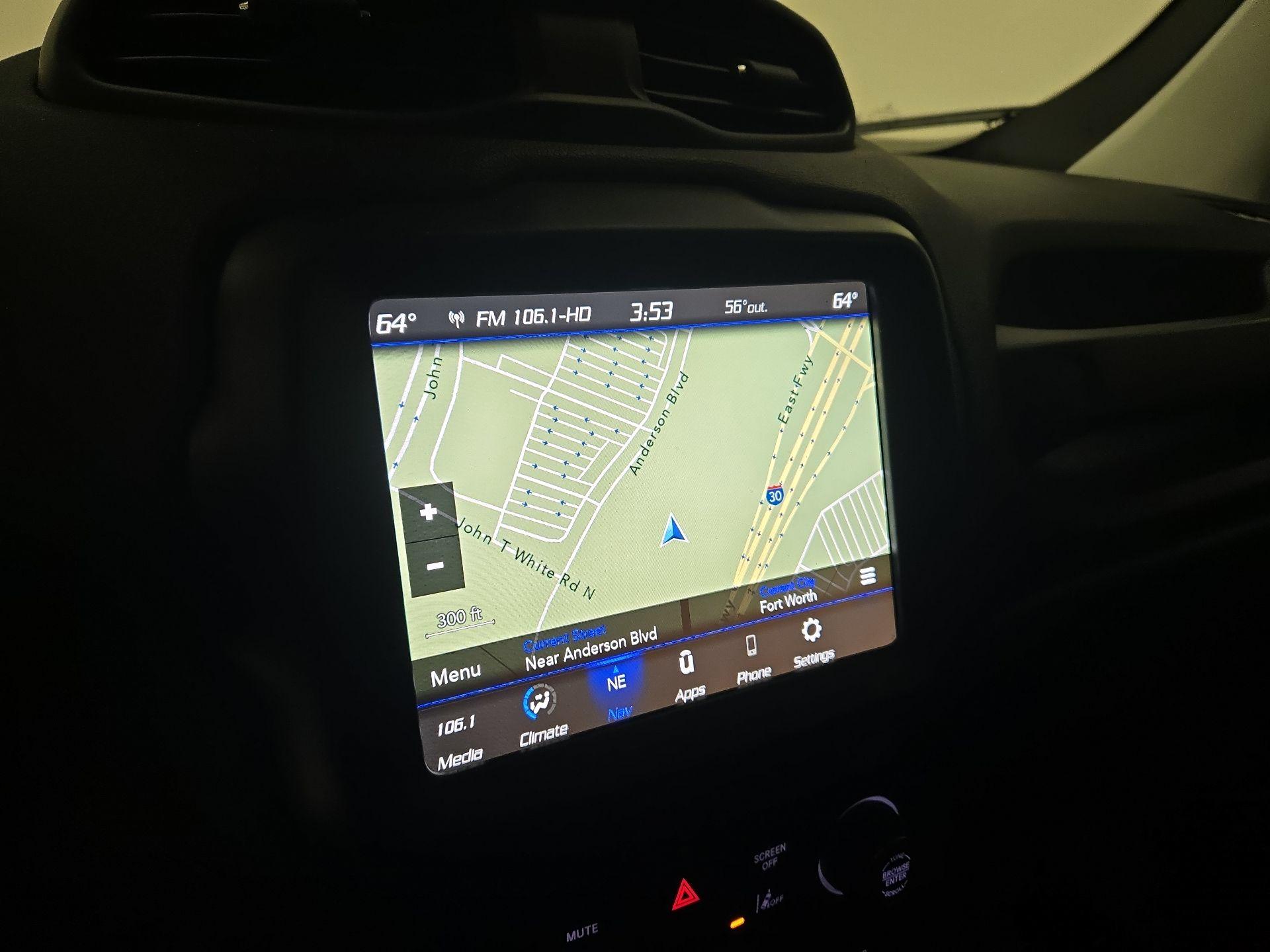 Thumbnail: 2022 Jeep Renegade - 14