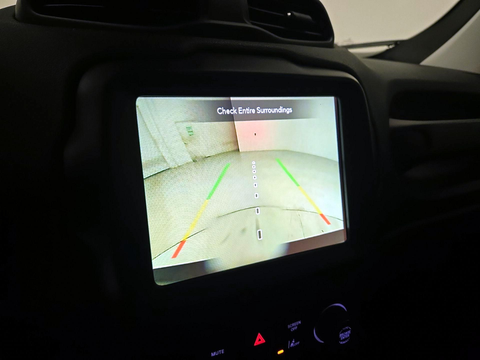 Thumbnail: 2022 Jeep Renegade - 15