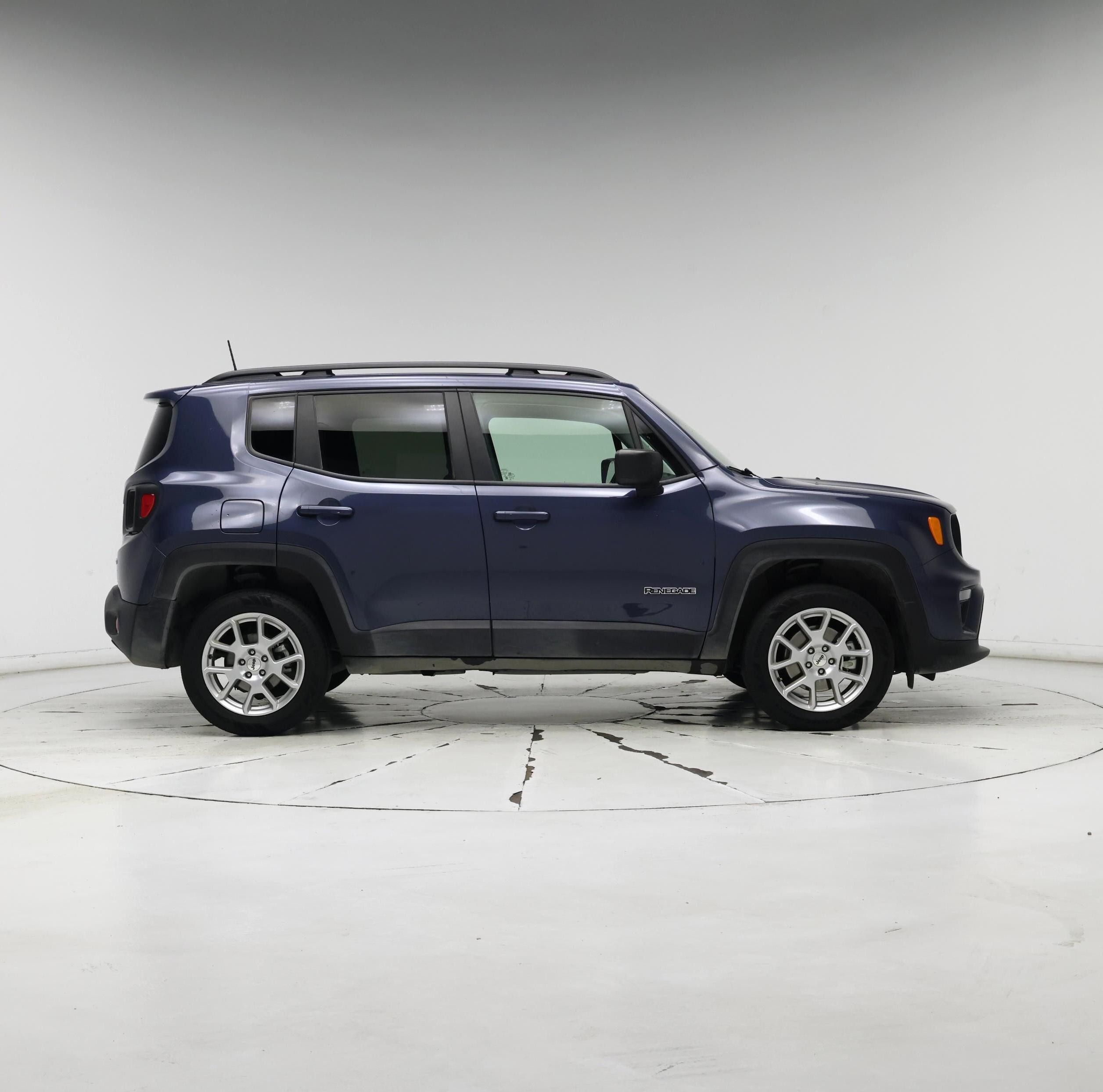 Thumbnail: 2022 Jeep Renegade - 7