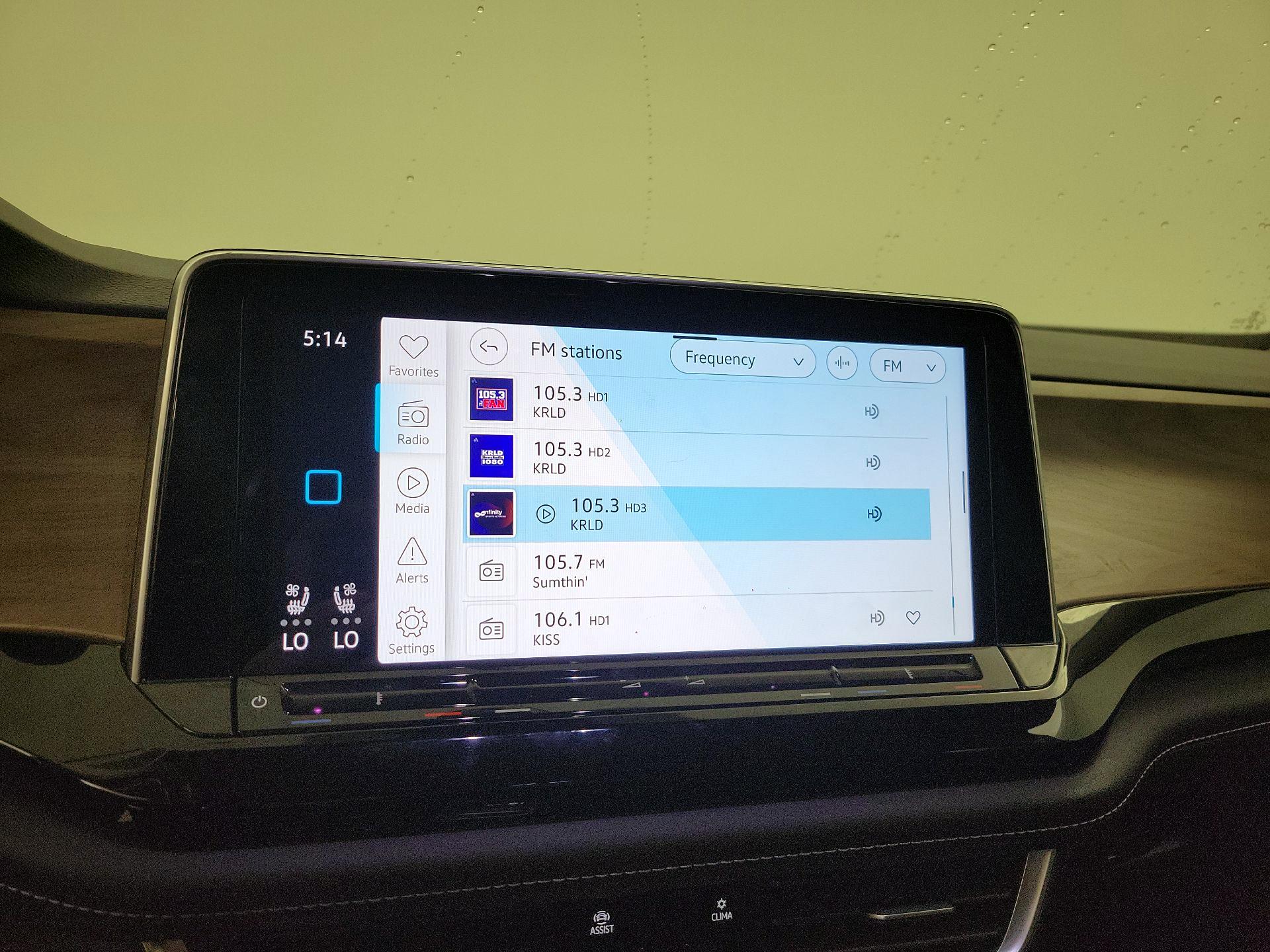 Thumbnail: 2024 Volkswagen Atlas - 15