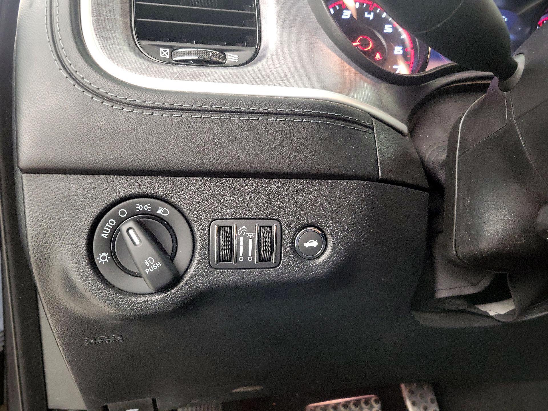 Thumbnail: 2021 Dodge Charger - 13