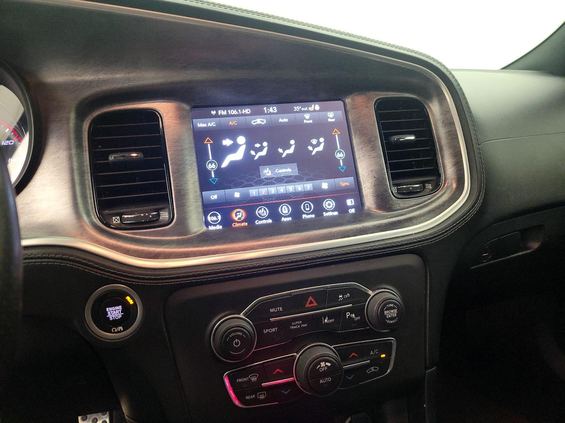 Thumbnail: 2021 Dodge Charger - 16