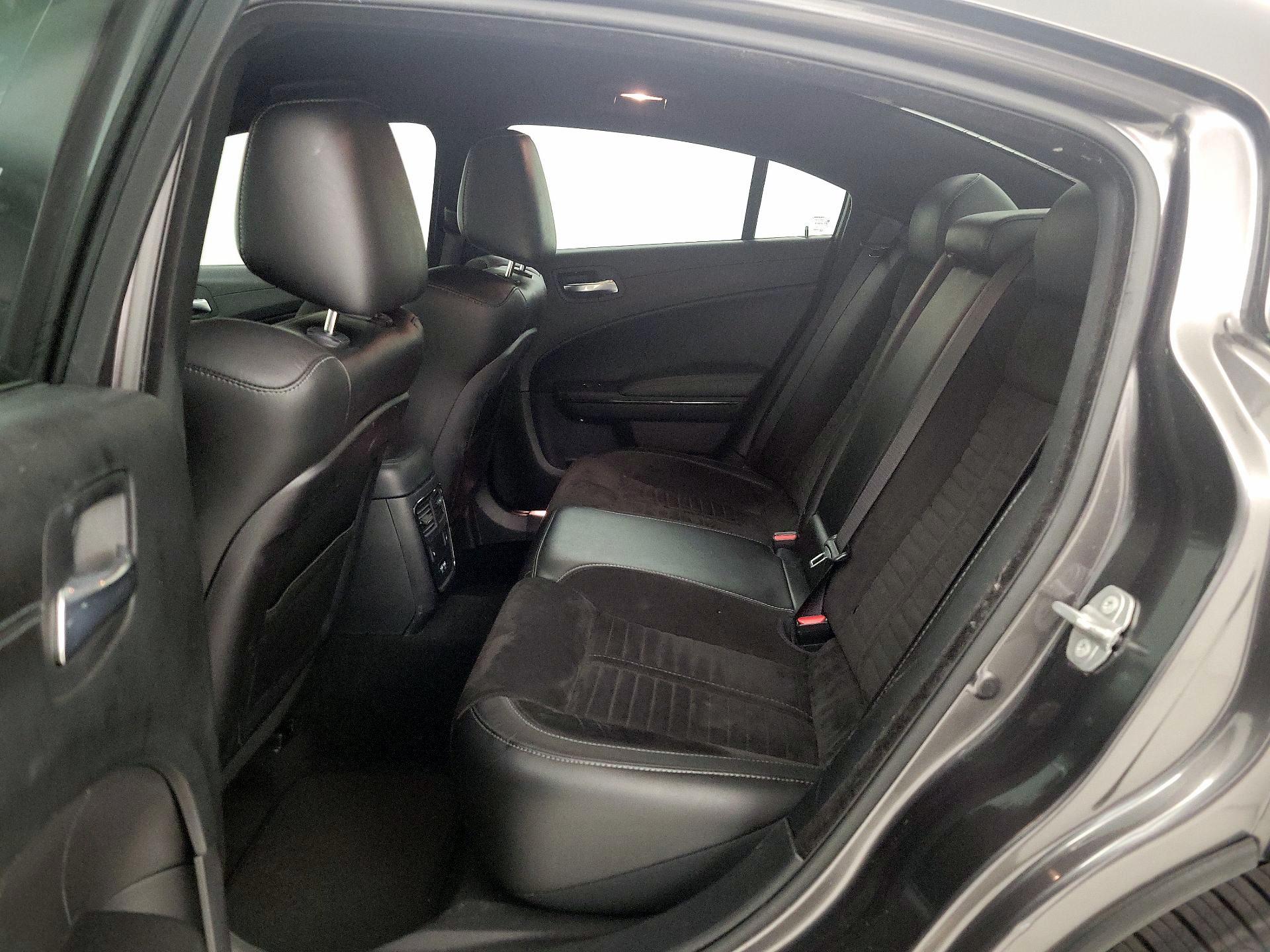 Thumbnail: 2021 Dodge Charger - 18