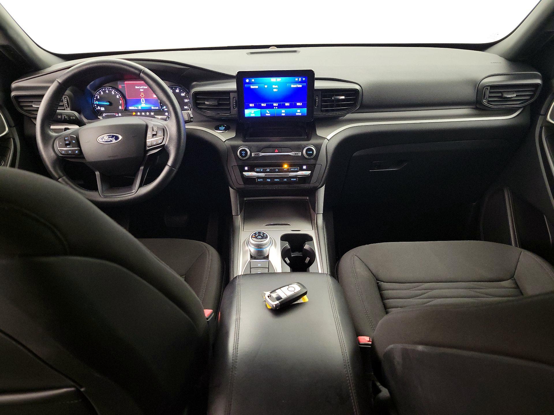 Thumbnail: 2020 Ford Explorer - 9