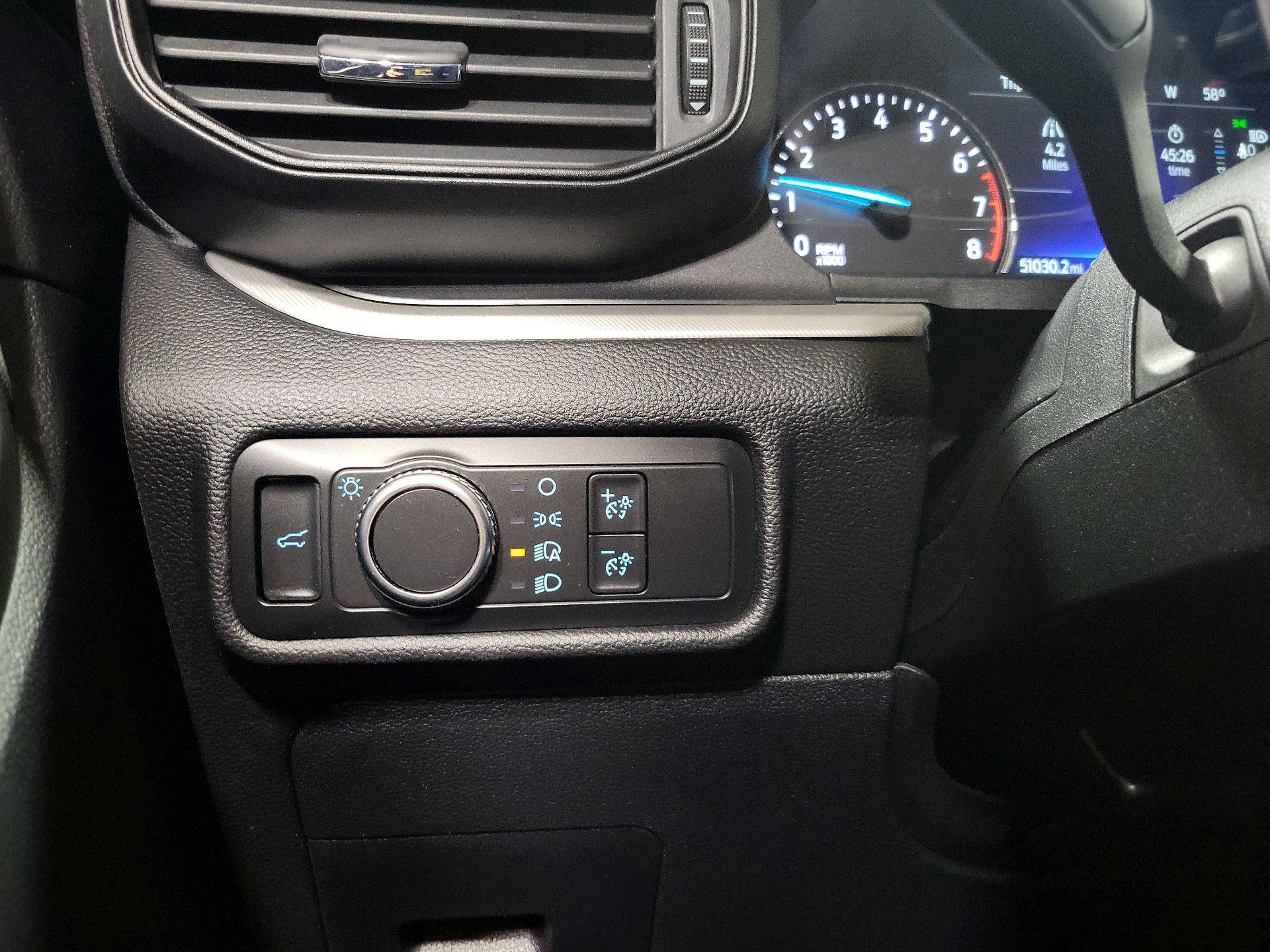 Thumbnail: 2020 Ford Explorer - 13