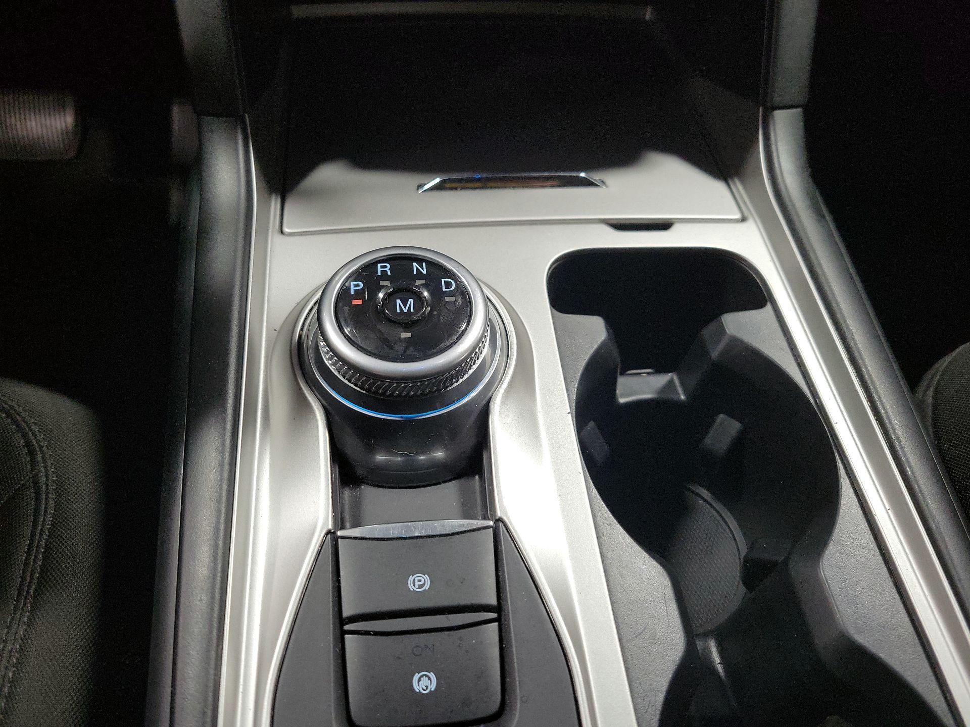 Thumbnail: 2020 Ford Explorer - 17