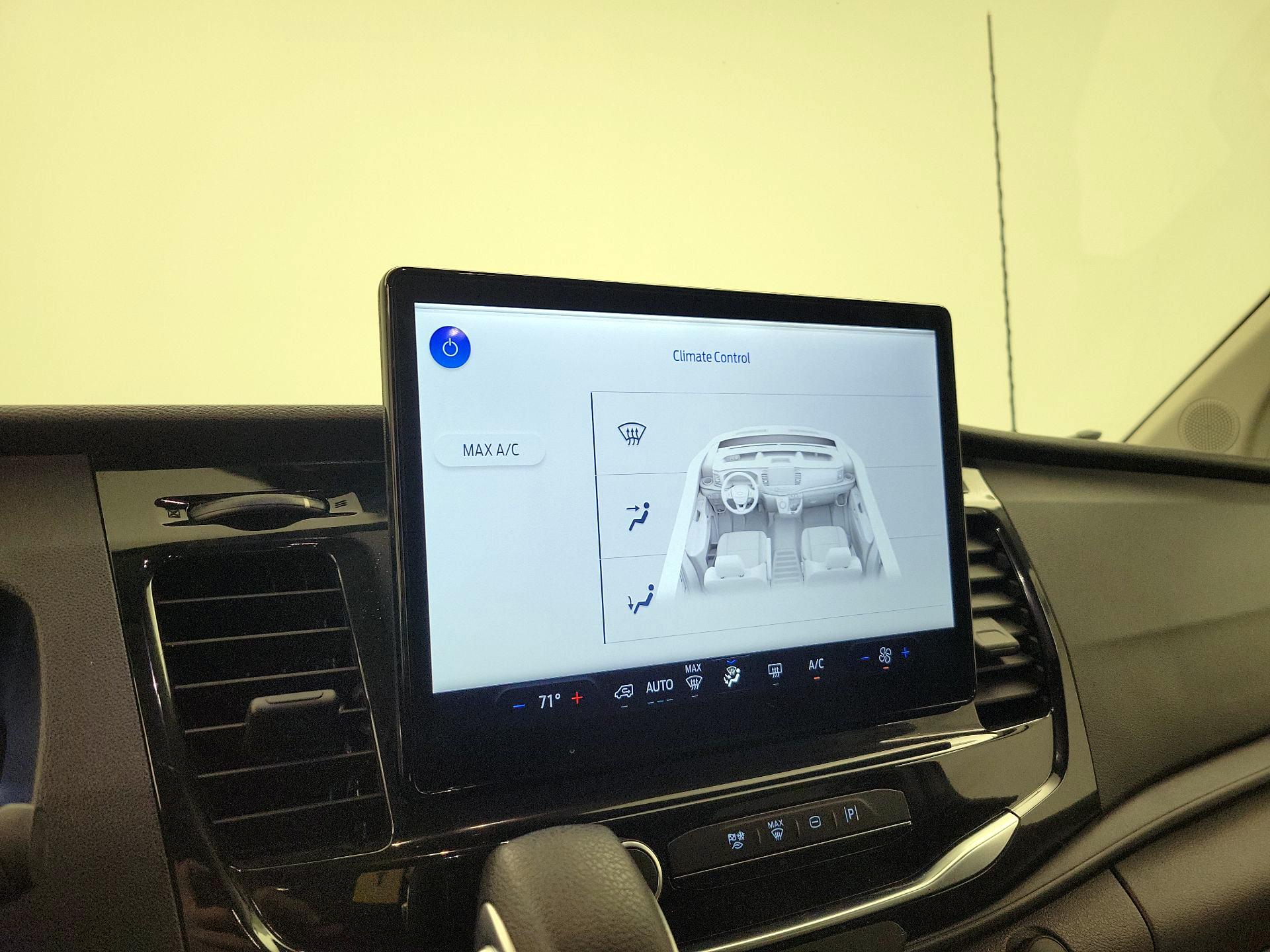 Thumbnail: 2023 Ford Transit Series - 16