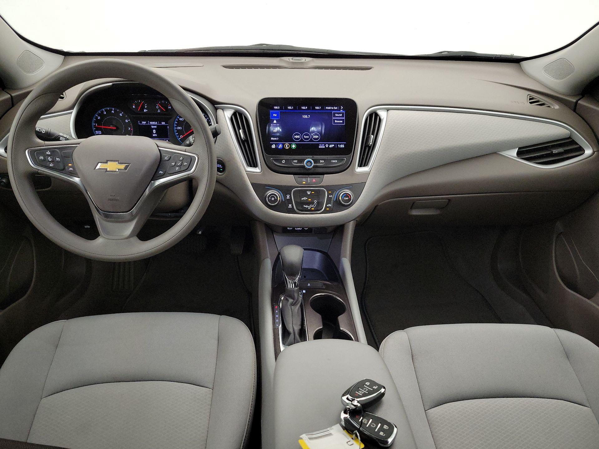 Thumbnail: 2023 Chevrolet Malibu - 9