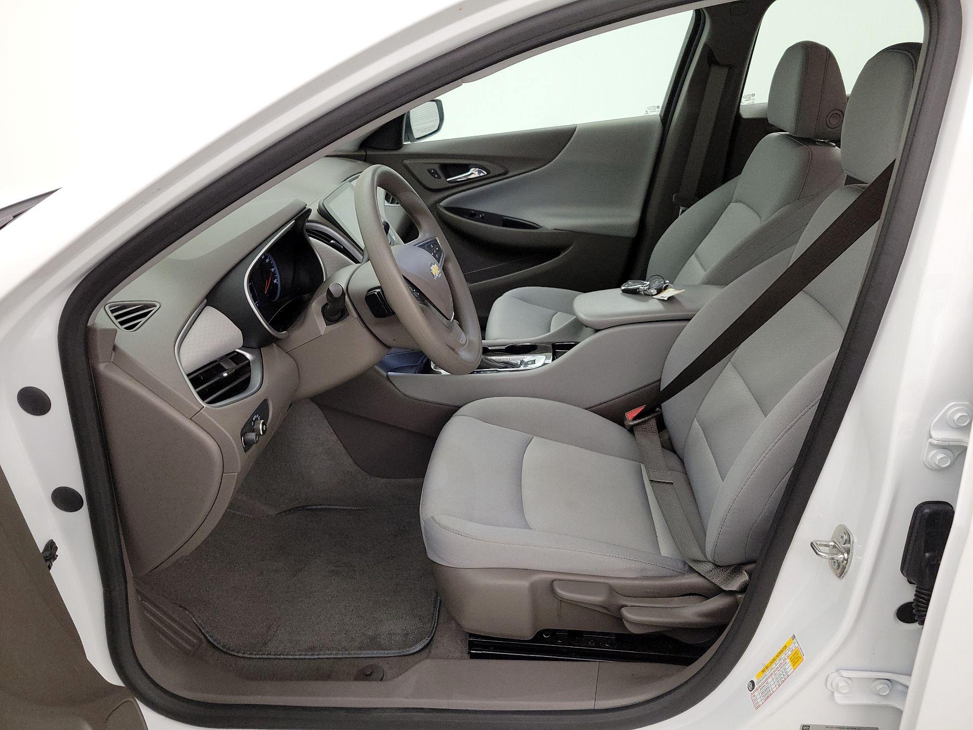 Thumbnail: 2023 Chevrolet Malibu - 11