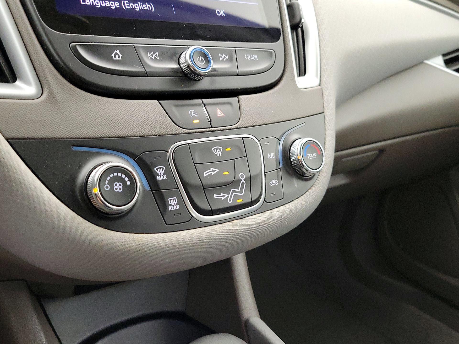 Thumbnail: 2023 Chevrolet Malibu - 16