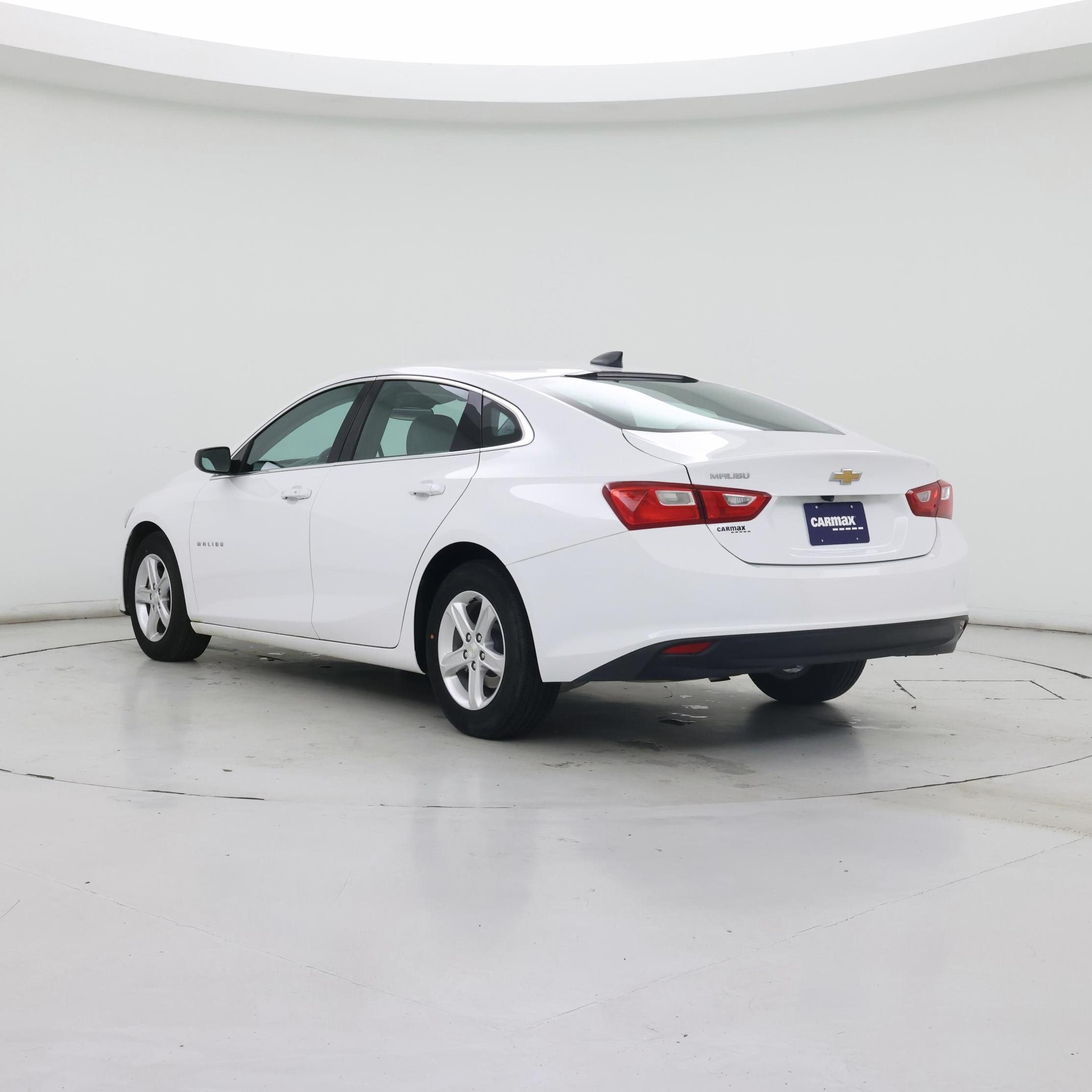 Thumbnail: 2023 Chevrolet Malibu - 2