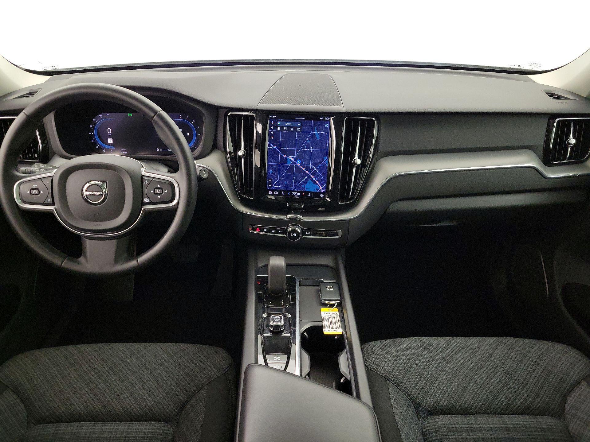 Thumbnail: 2022 Volvo XC60 - 9