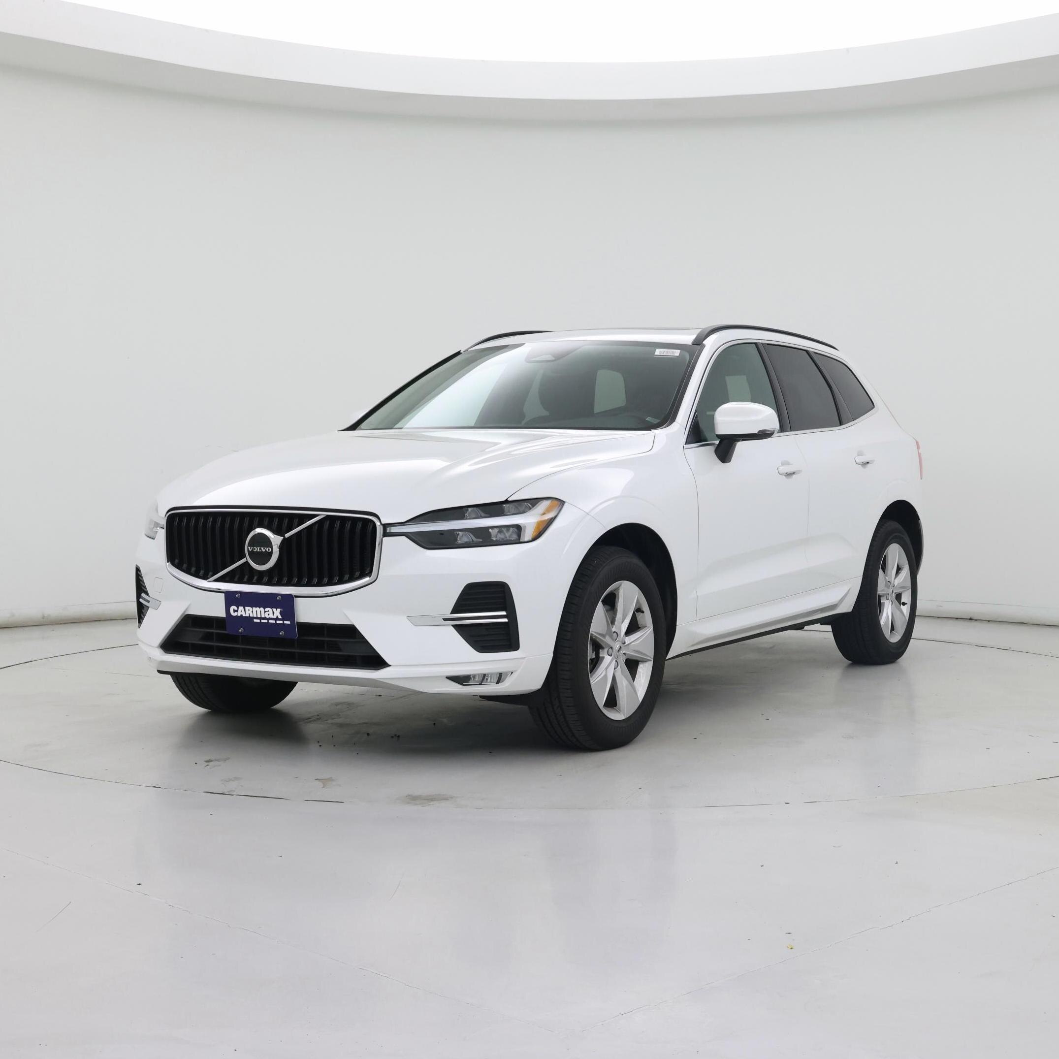 Thumbnail: 2022 Volvo XC60 - 4
