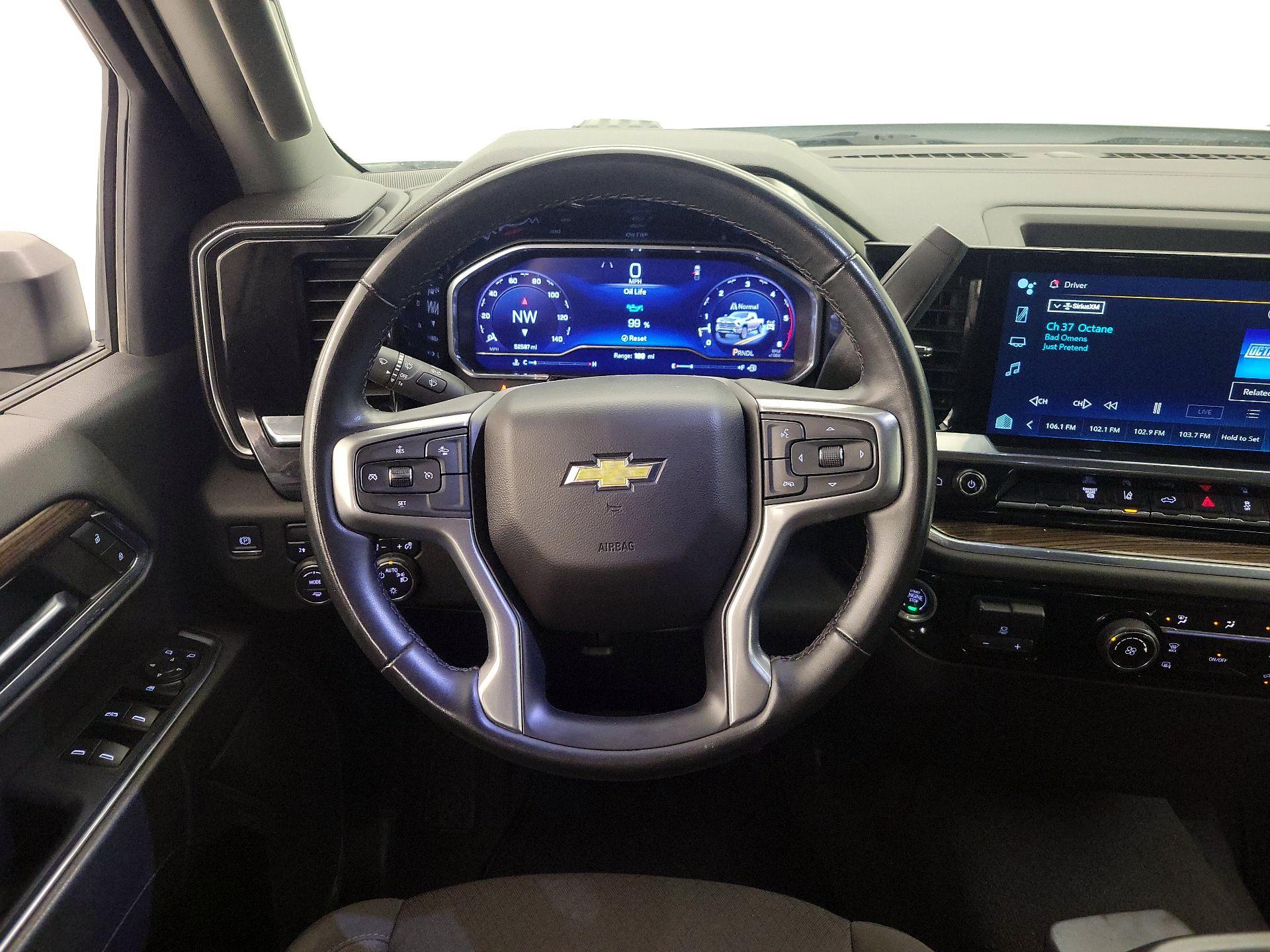 Thumbnail: 2024 Chevrolet Silverado 2500 - 10