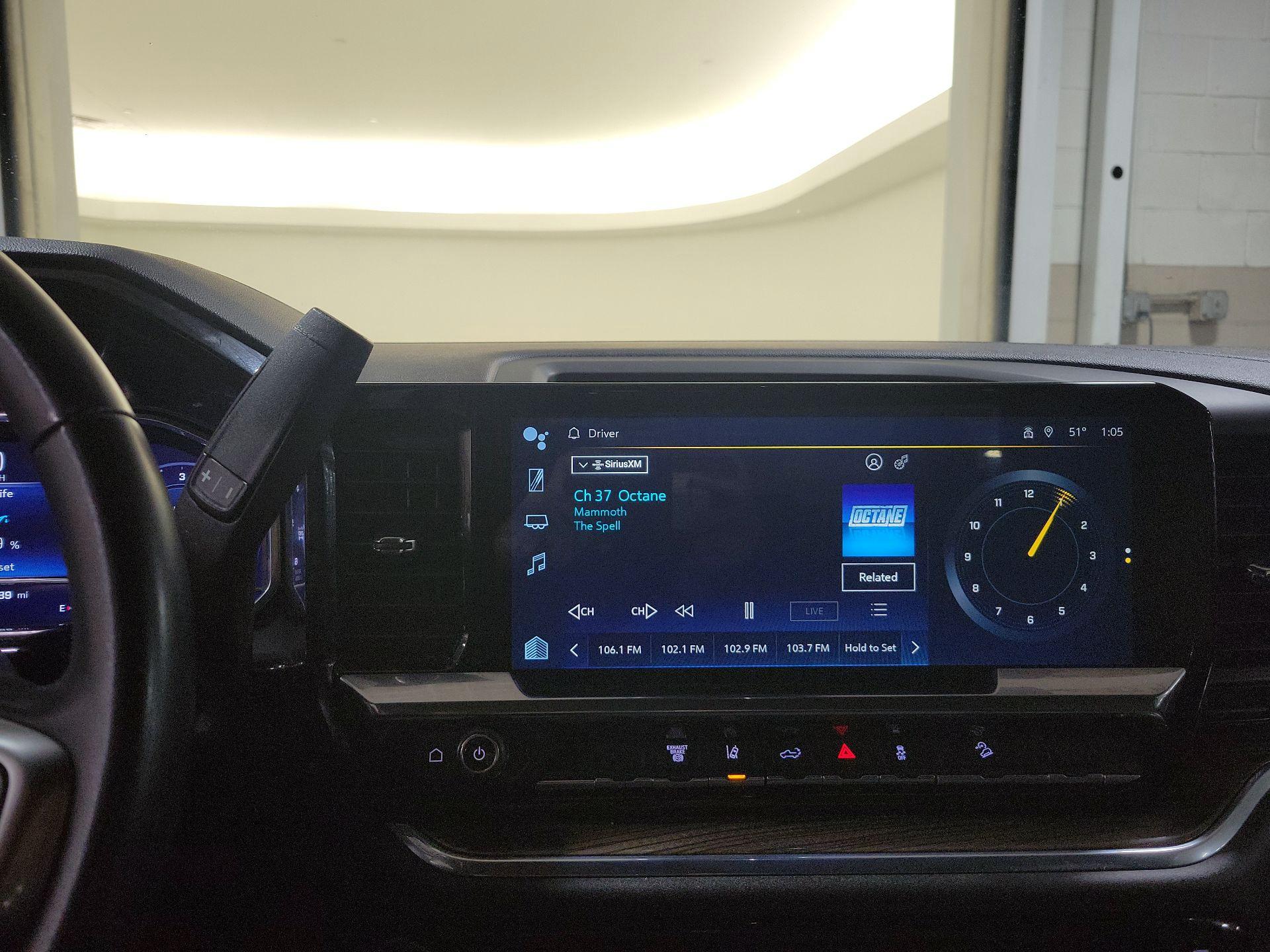 Thumbnail: 2024 Chevrolet Silverado 2500 - 15