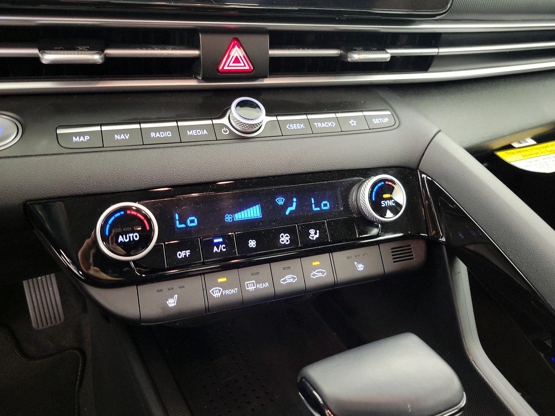 Thumbnail: 2023 Hyundai Elantra - 16