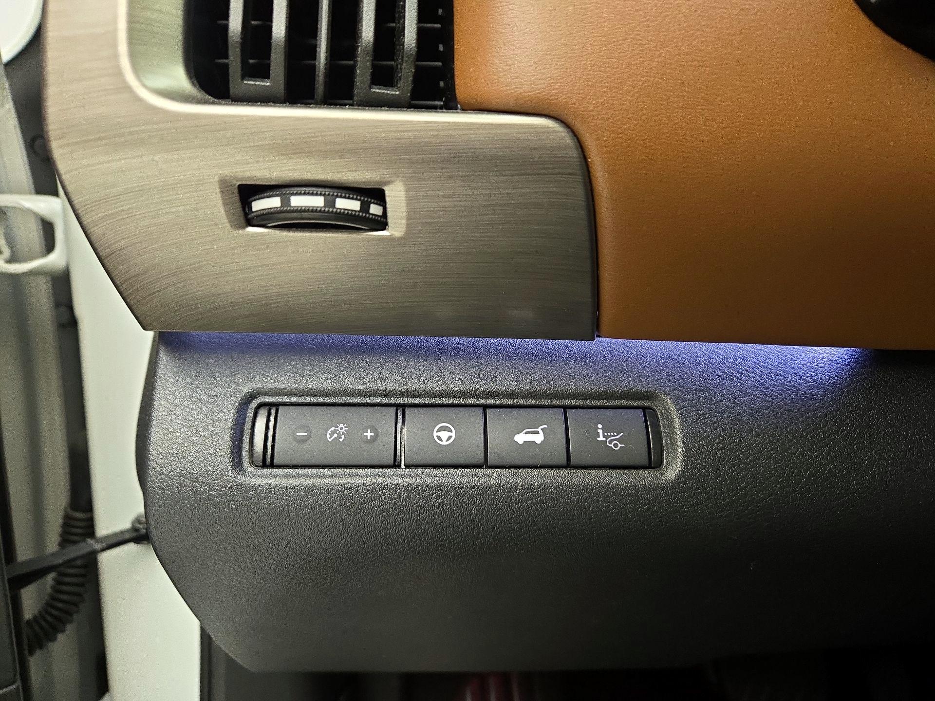 Thumbnail: 2023 Nissan Pathfinder - 13