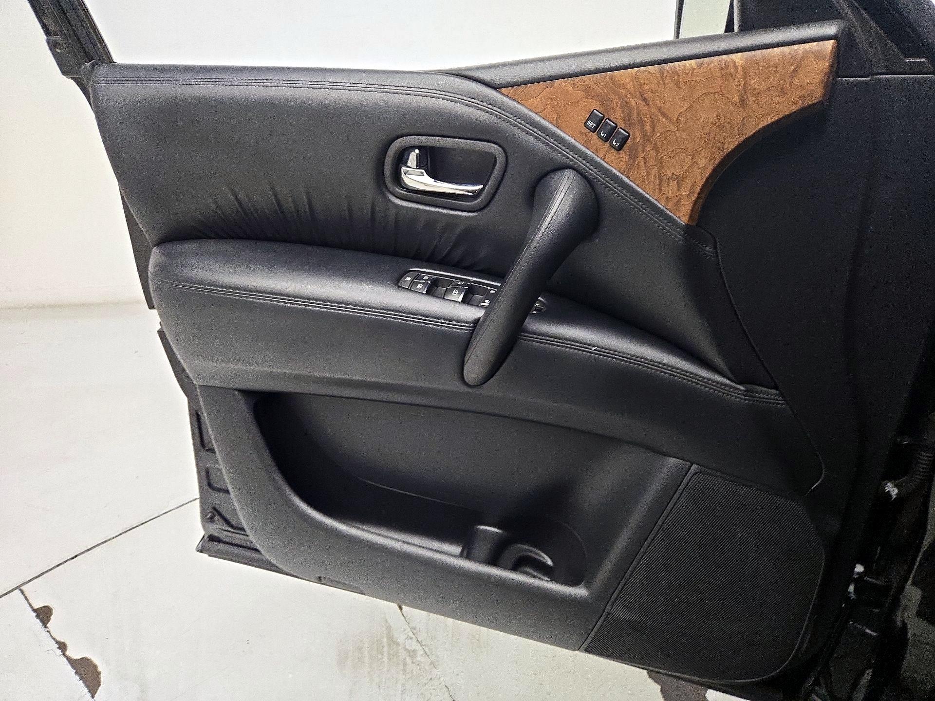 Thumbnail: 2021 Nissan Armada - 12