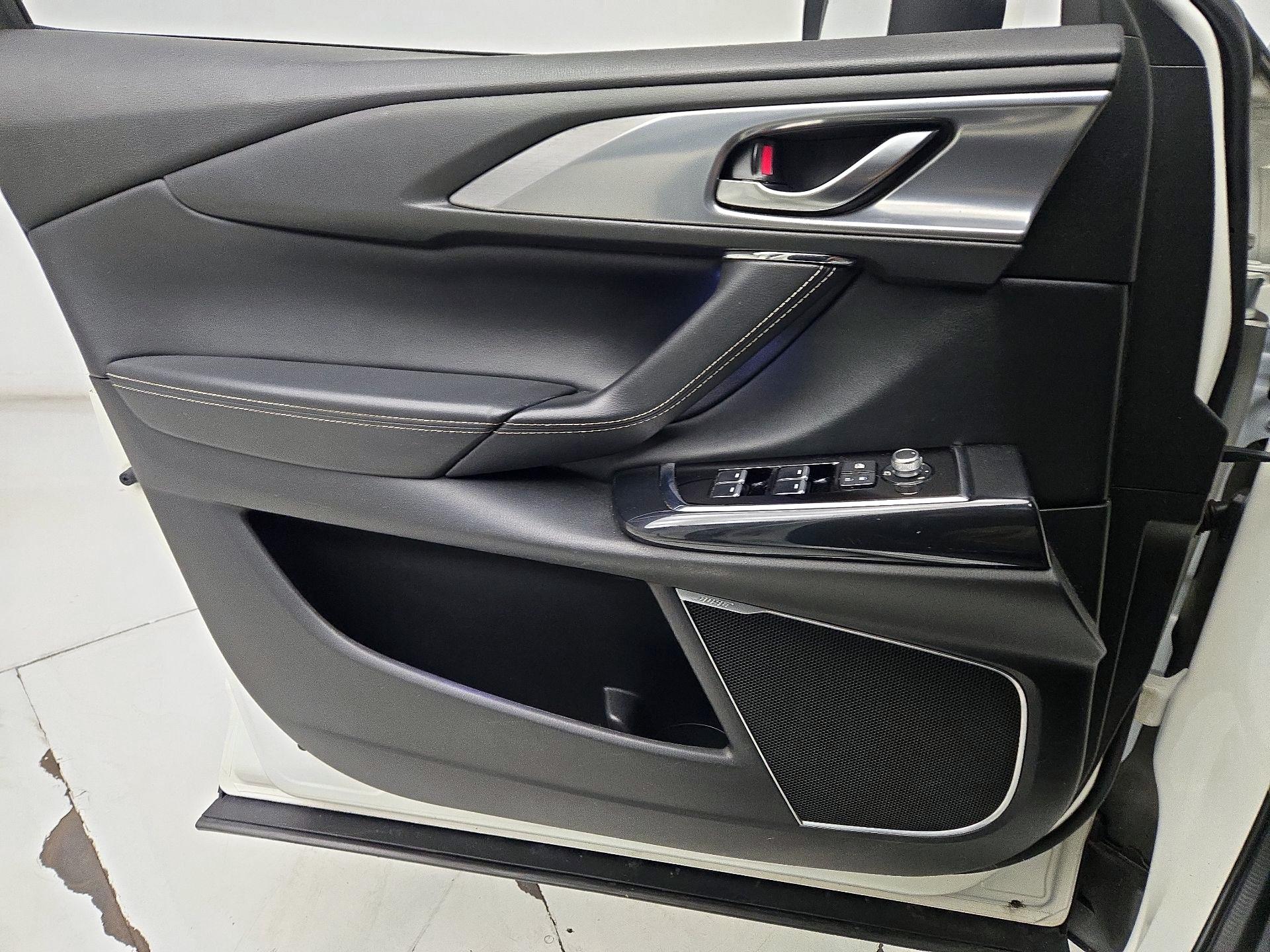 Thumbnail: 2021 Mazda CX-9 - 12