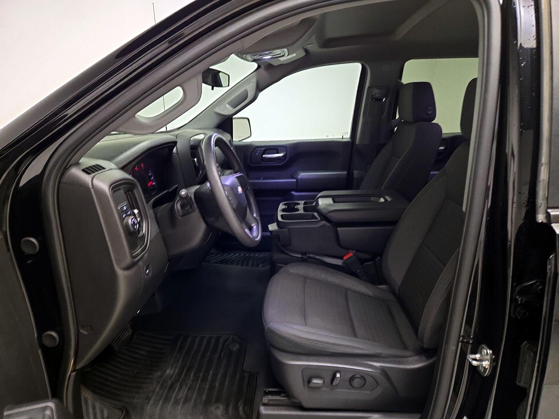 Thumbnail: 2024 Chevrolet Silverado 1500 - 11